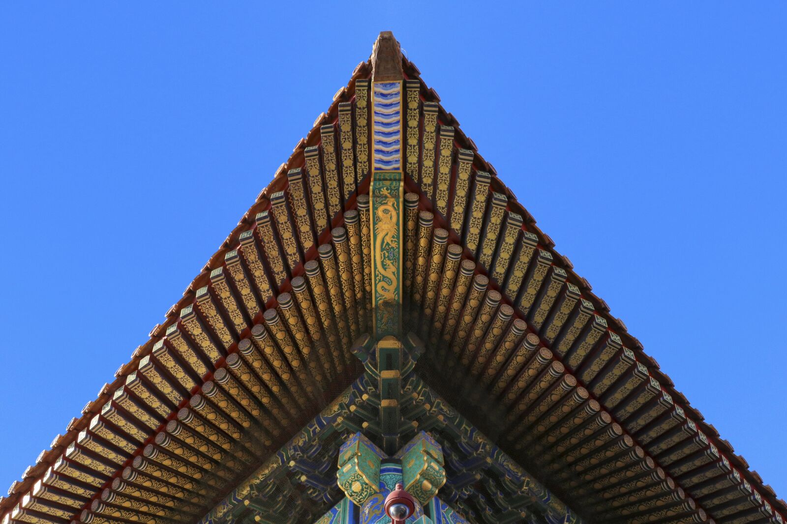 Canon EF-S 18-135mm F3.5-5.6 IS USM sample photo. Building, structure, traditional photography