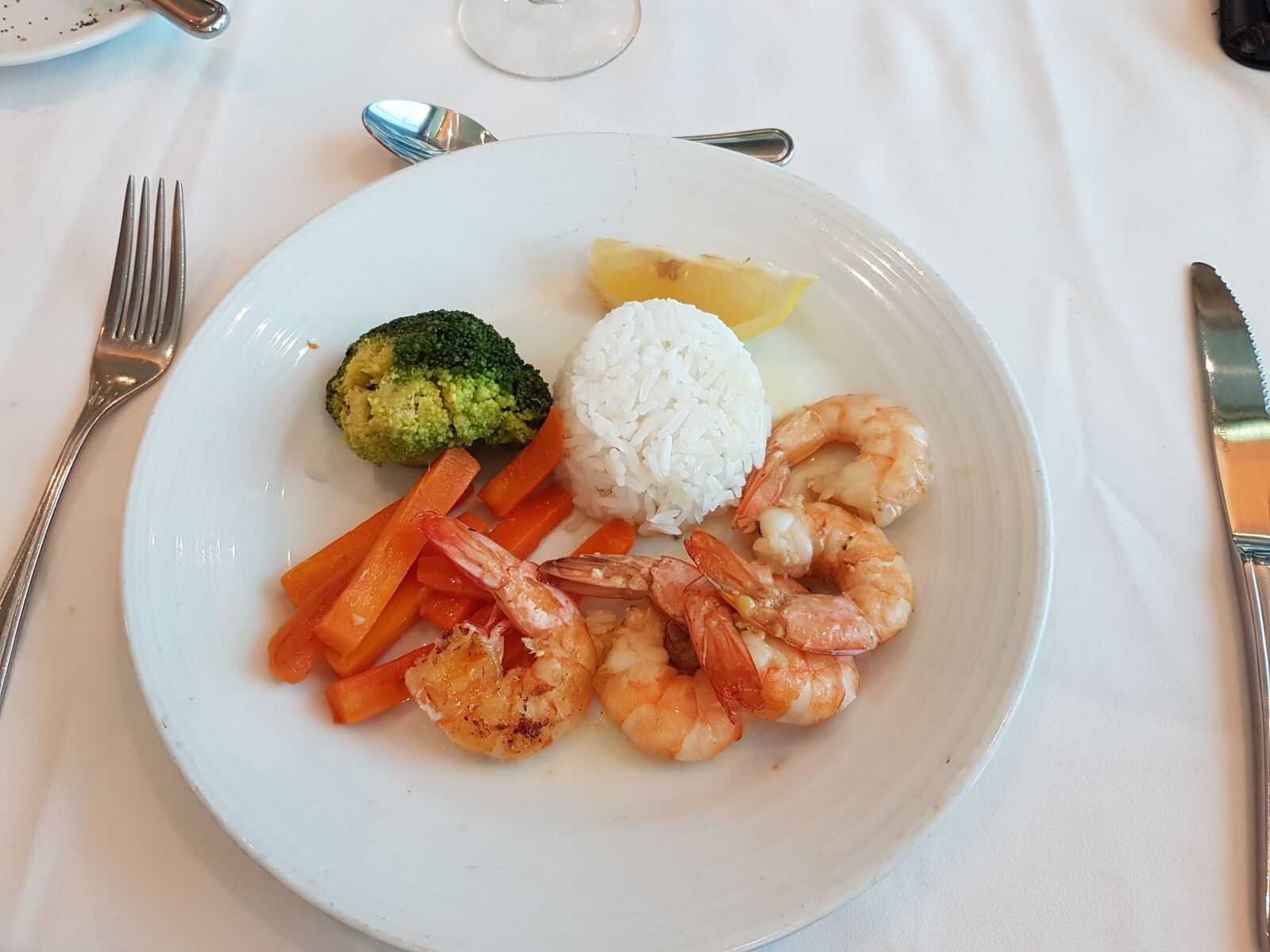 Samsung Galaxy S7 Edge sample photo. Main course, south pacific photography