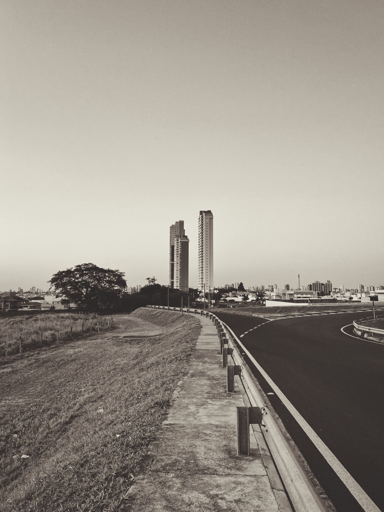 Apple iPhone 11 Pro Max sample photo. Bauru, brazil, buildings photography