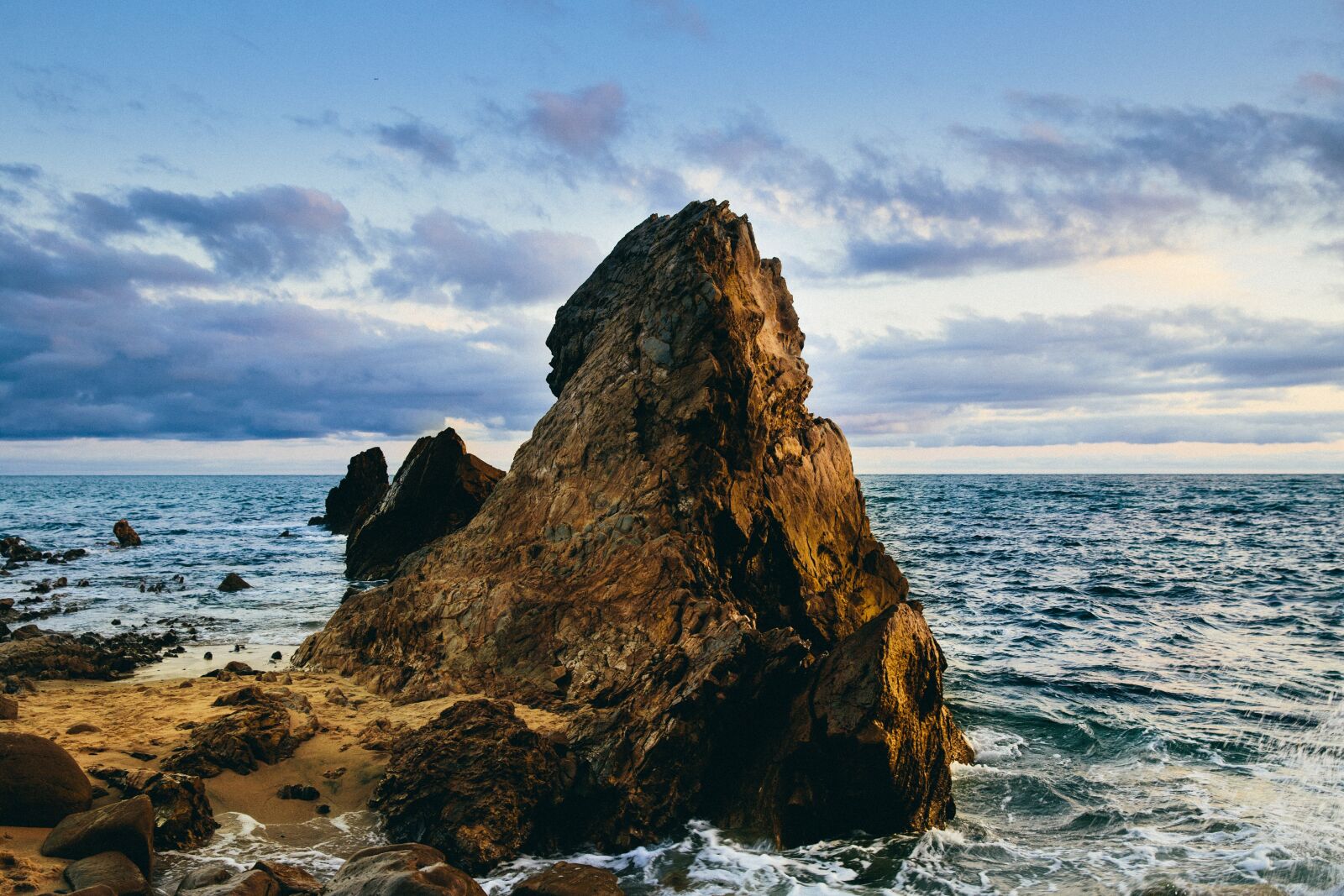 Canon EF 24-70mm F2.8L II USM sample photo. Nature, island, coast photography