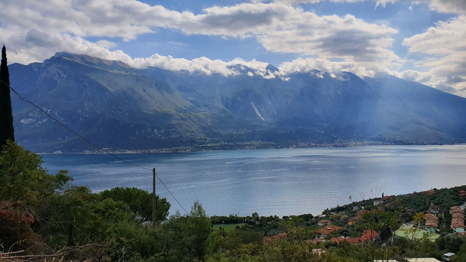 Samsung Galaxy S10+ sample photo. Gardasee, limone, garda photography
