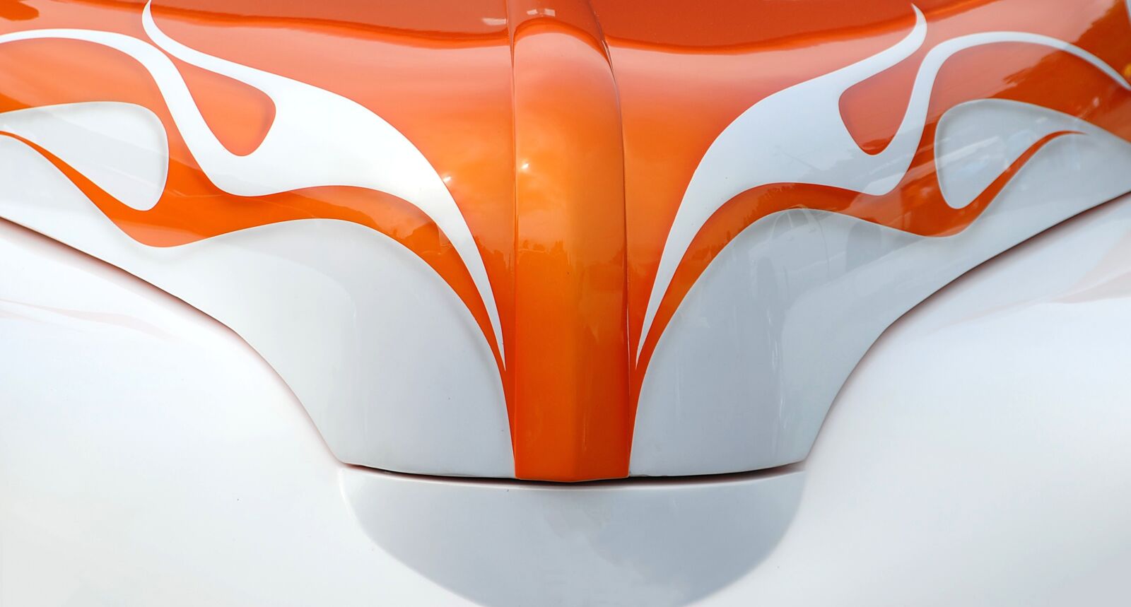 Nikon D200 sample photo. Pin striping, car, design photography