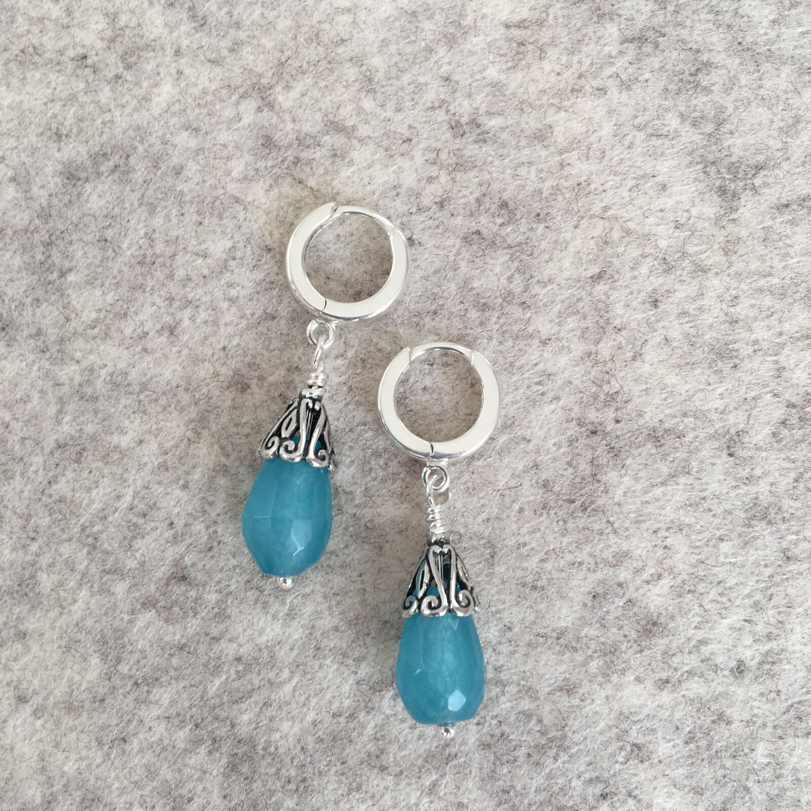 iPhone 6s back camera 4.15mm f/2.2 sample photo. Eaarrings, gemstone, ideas photography