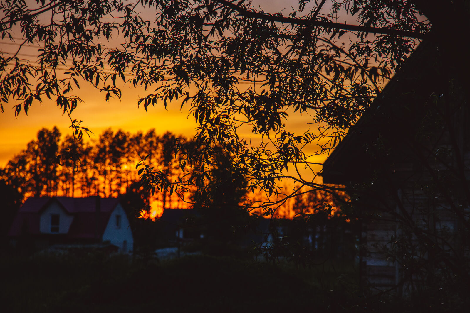 Canon EF 24-105mm F4L IS USM sample photo. Building, clouds, colorful, dark photography