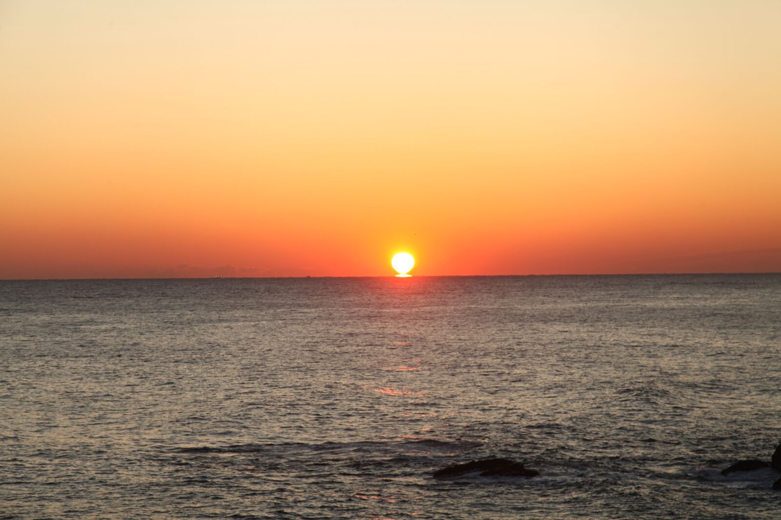 Canon EOS 5D Mark II sample photo. Sunrise, sea, landscape photography