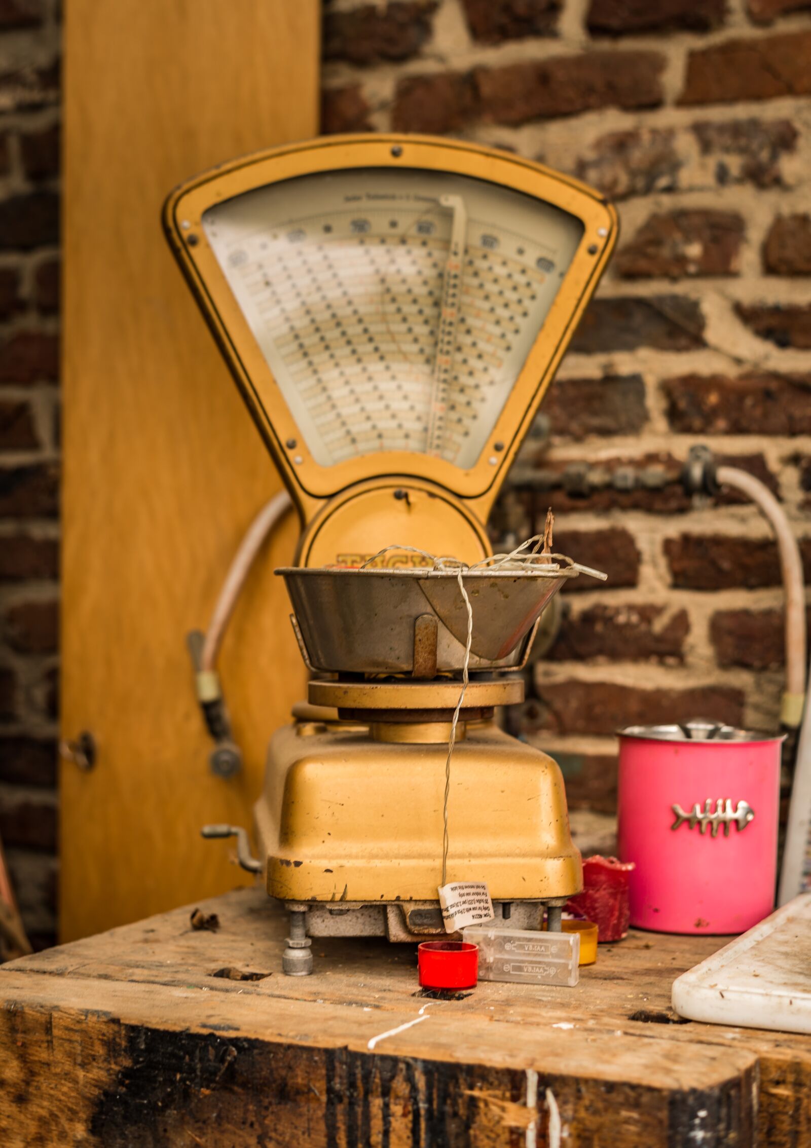 Nikon D750 sample photo. Horizontal, antique, old photography
