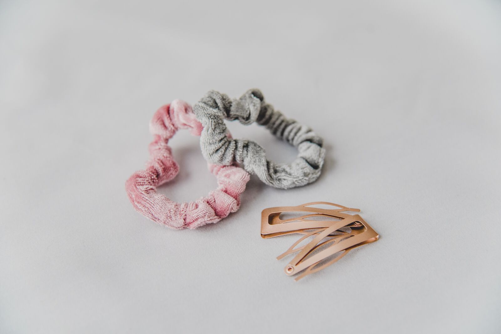 Nikon D750 sample photo. Scrunchy, hair, self care photography