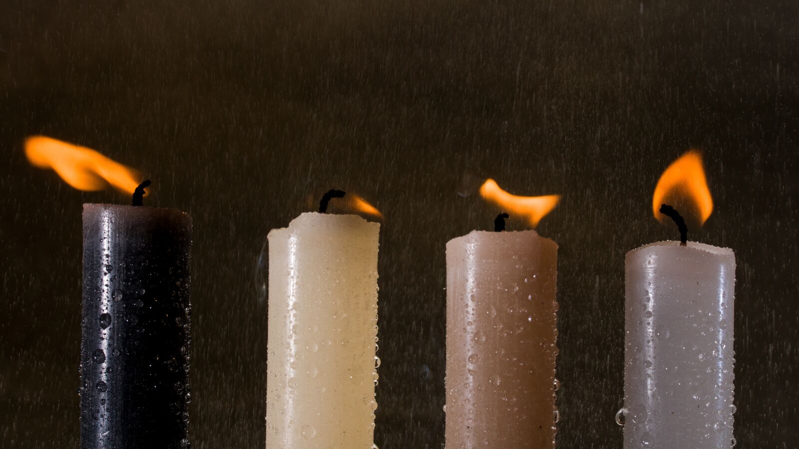 Canon EF-S 60mm F2.8 Macro USM sample photo. Candles, light, candlelight photography