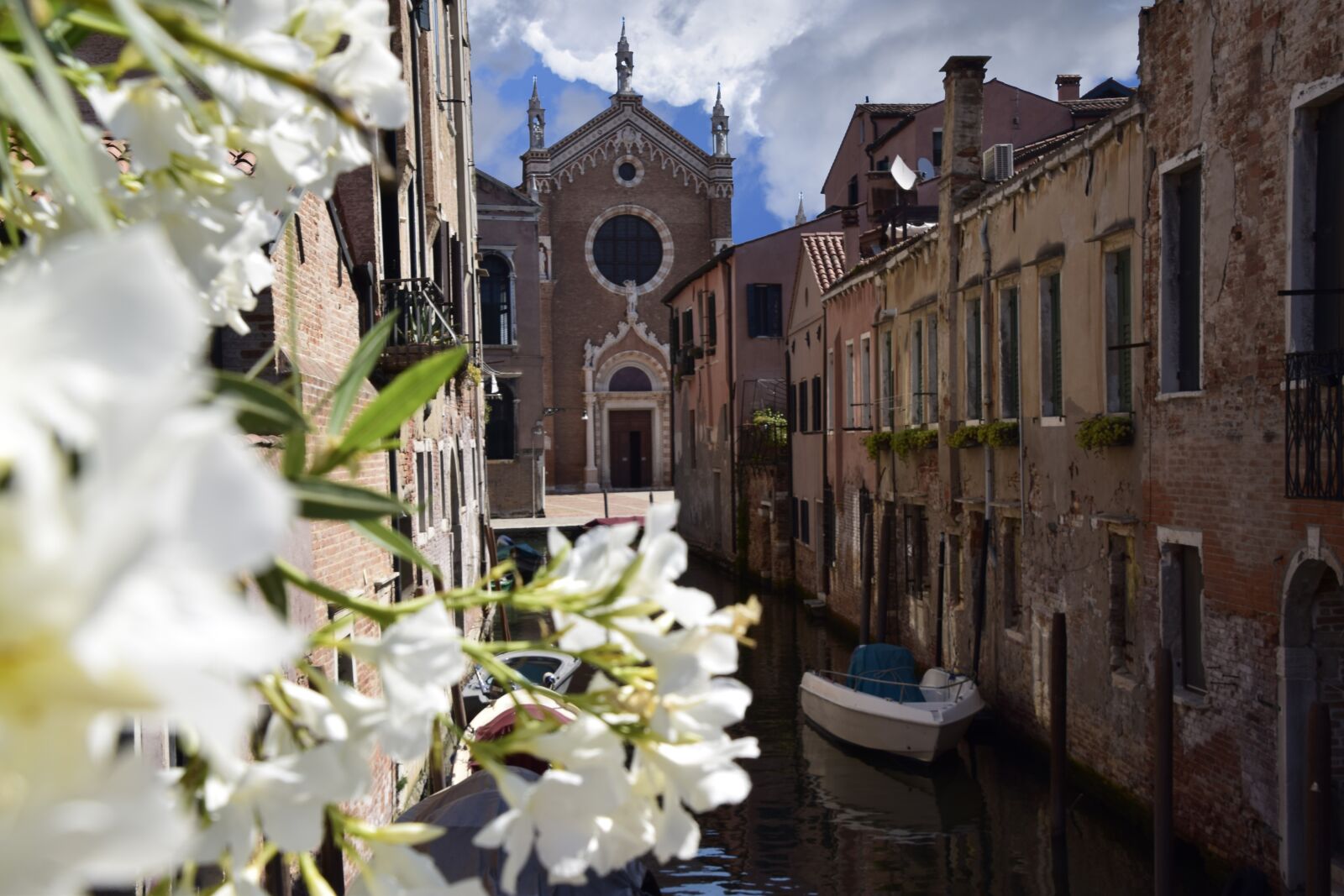 Nikon D5300 sample photo. Venice, church, italy photography