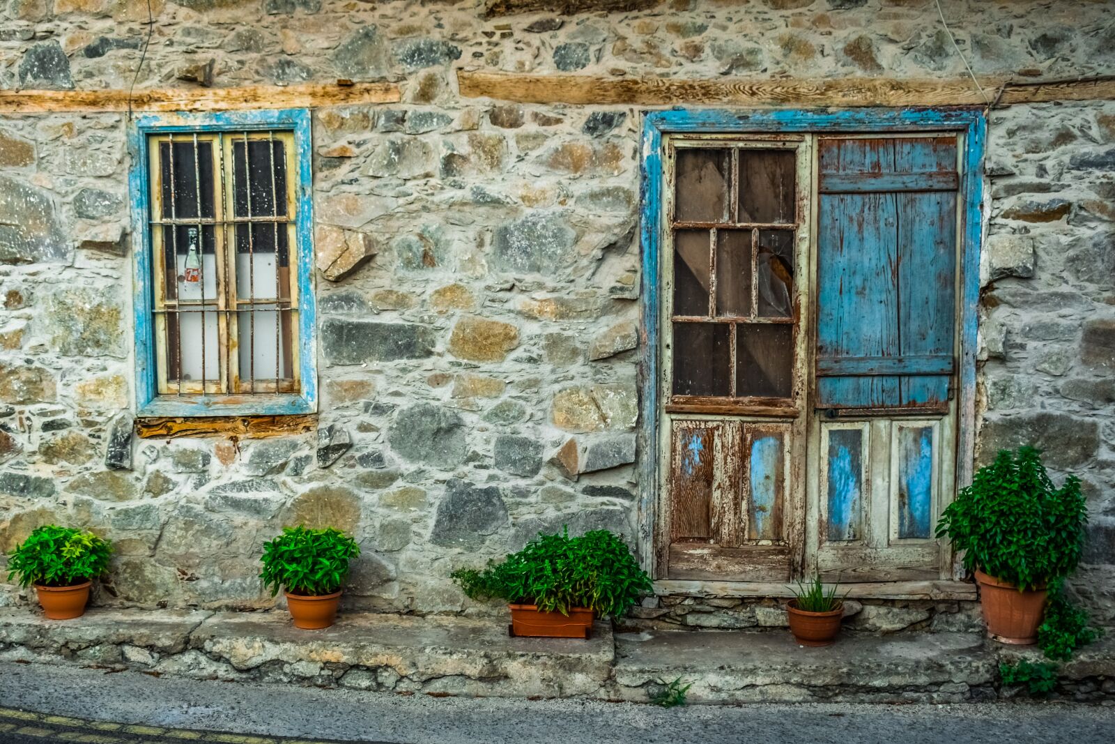Nikon D3300 sample photo. Architecture, door, doorway photography