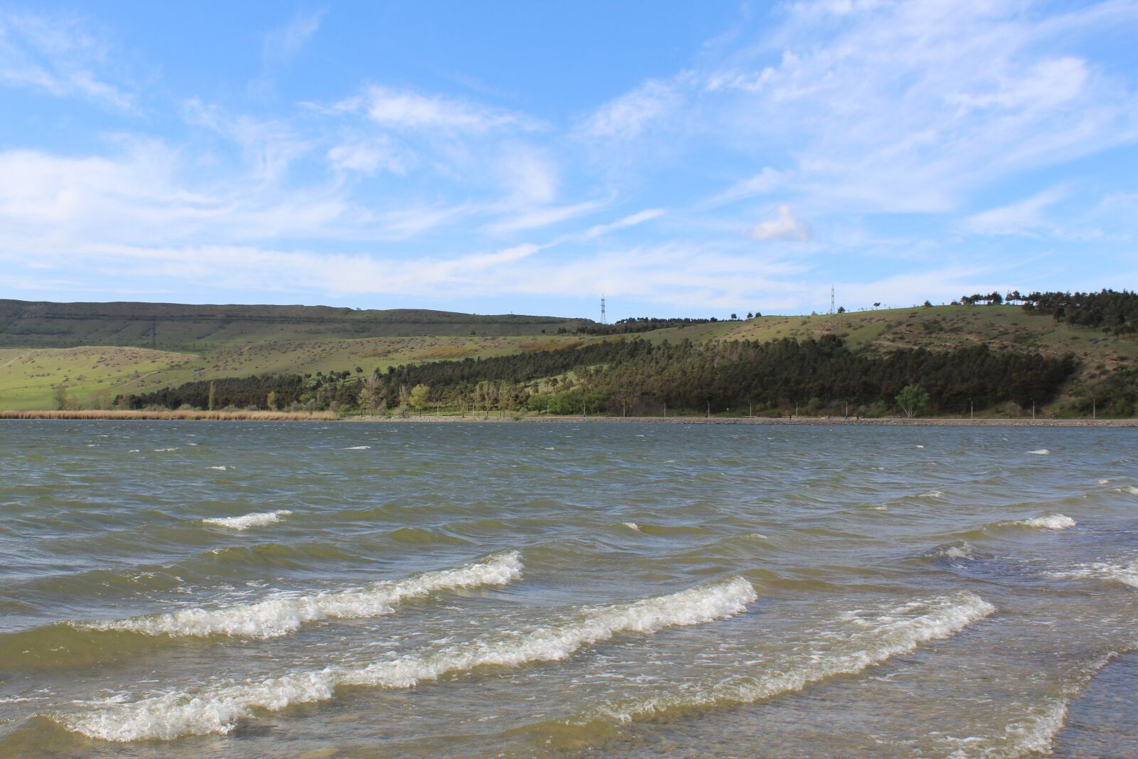 Canon EOS 1300D (EOS Rebel T6 / EOS Kiss X80) sample photo. Water, lakeshore, landscape photography
