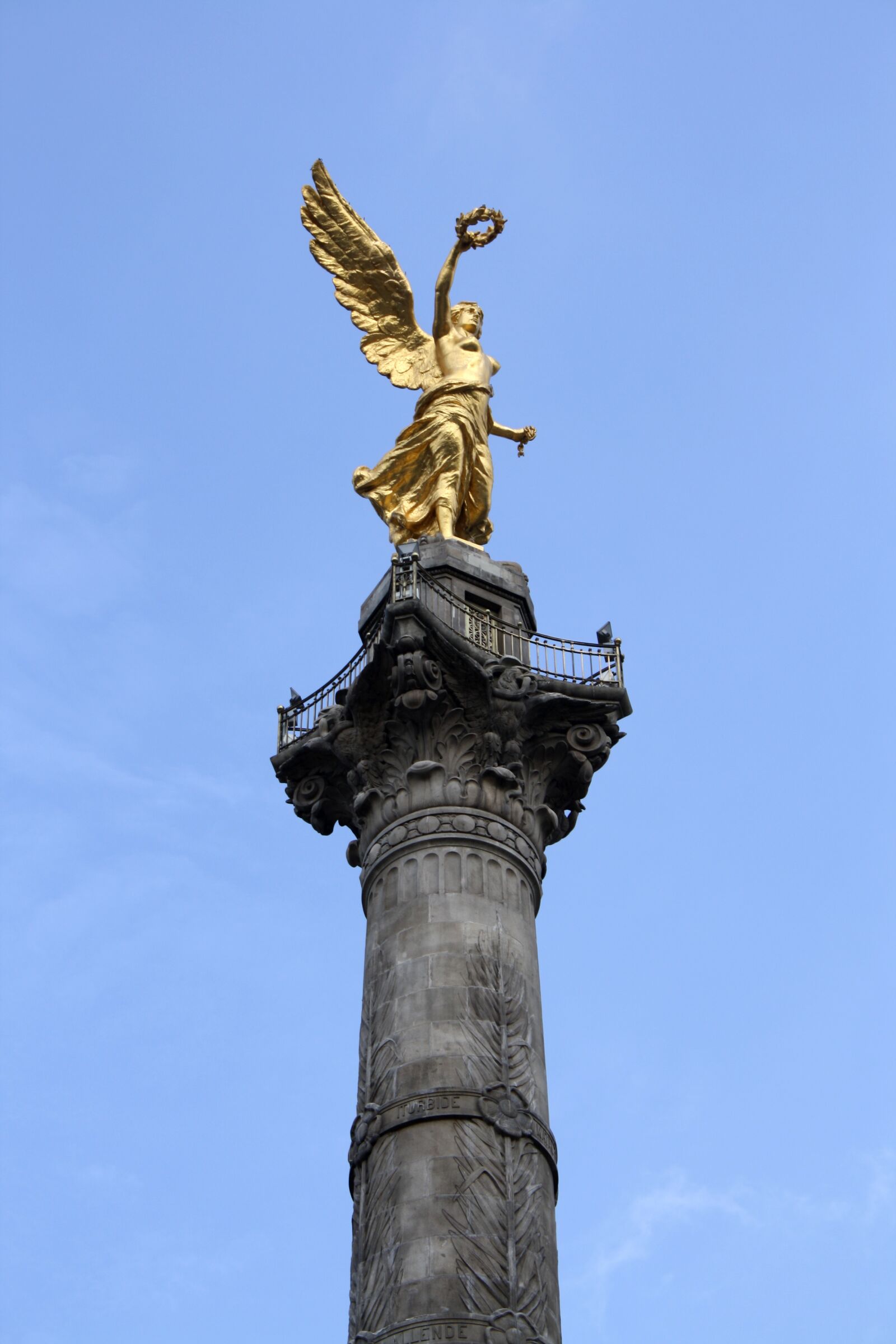 Canon EOS 1000D (EOS Digital Rebel XS / EOS Kiss F) sample photo. Mexico, sky, angel of photography