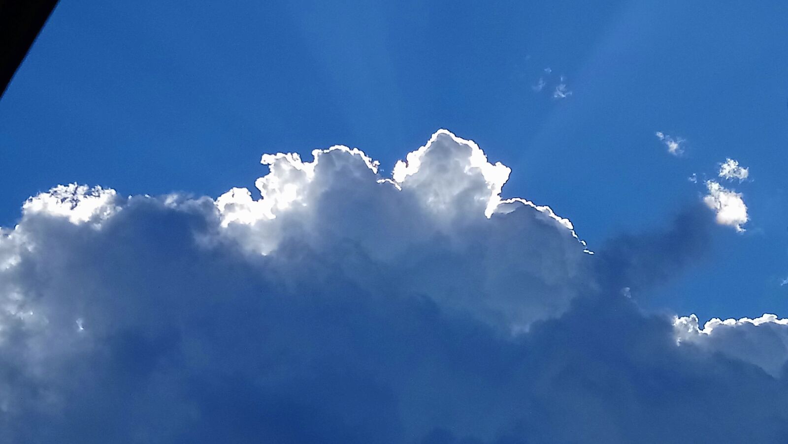 Sony Xperia XA1 Plus sample photo. Sky, rainy, cloud photography