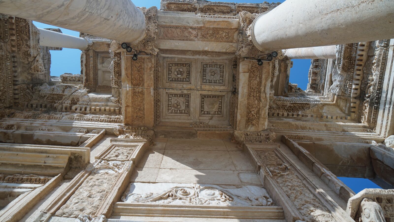 Sony a6000 + Sony Vario-Tessar T* E 16-70mm F4 ZA OSS sample photo. Turkey, hilt, the ruins photography