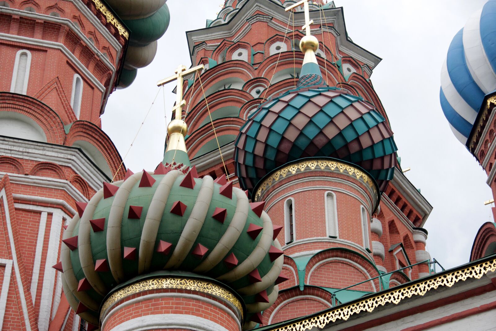 Canon EOS 550D (EOS Rebel T2i / EOS Kiss X4) sample photo. Church, architecture, russia photography