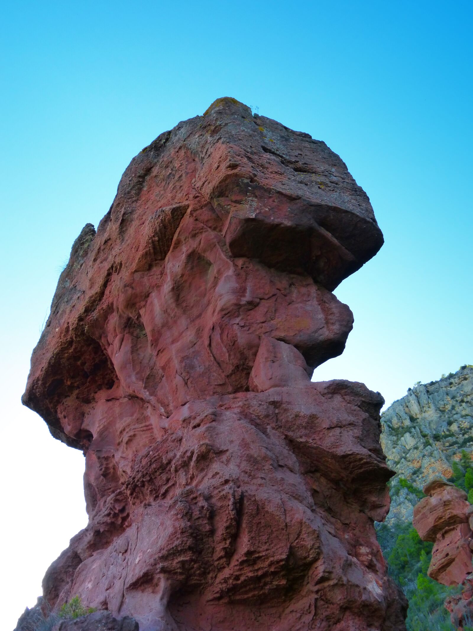 Panasonic DMC-FZ62 sample photo. Rock, sandstone head shape photography