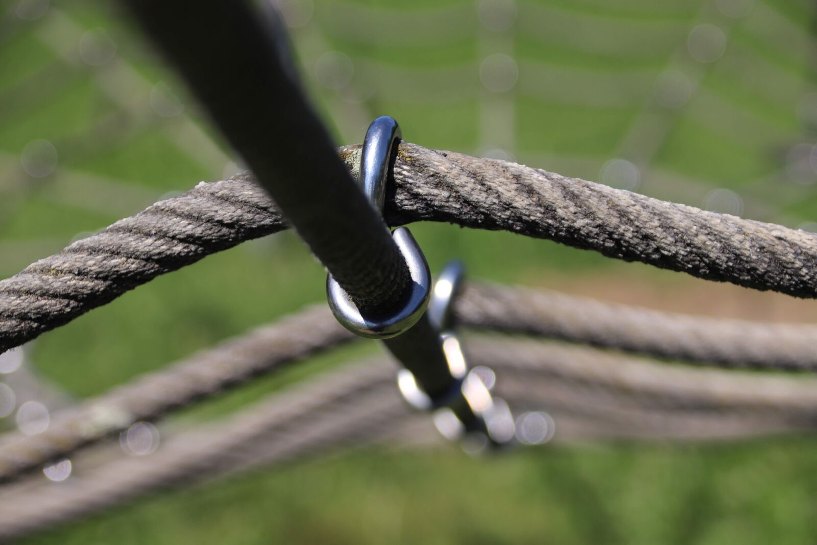 Canon EOS 200D (EOS Rebel SL2 / EOS Kiss X9) sample photo. Rope, playground, climb photography