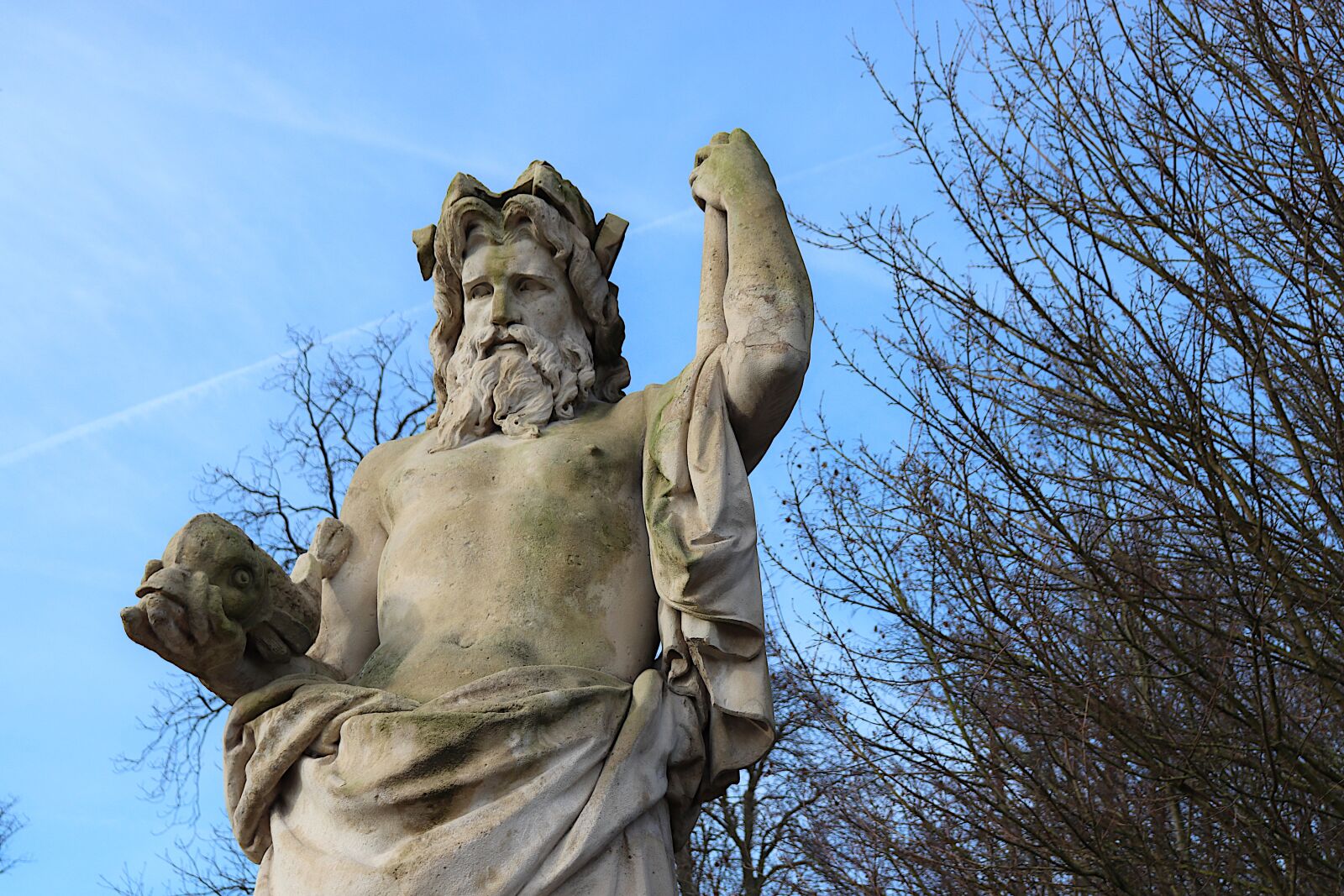 Canon EOS 800D (EOS Rebel T7i / EOS Kiss X9i) sample photo. Statue, sculpture, pierre's size photography
