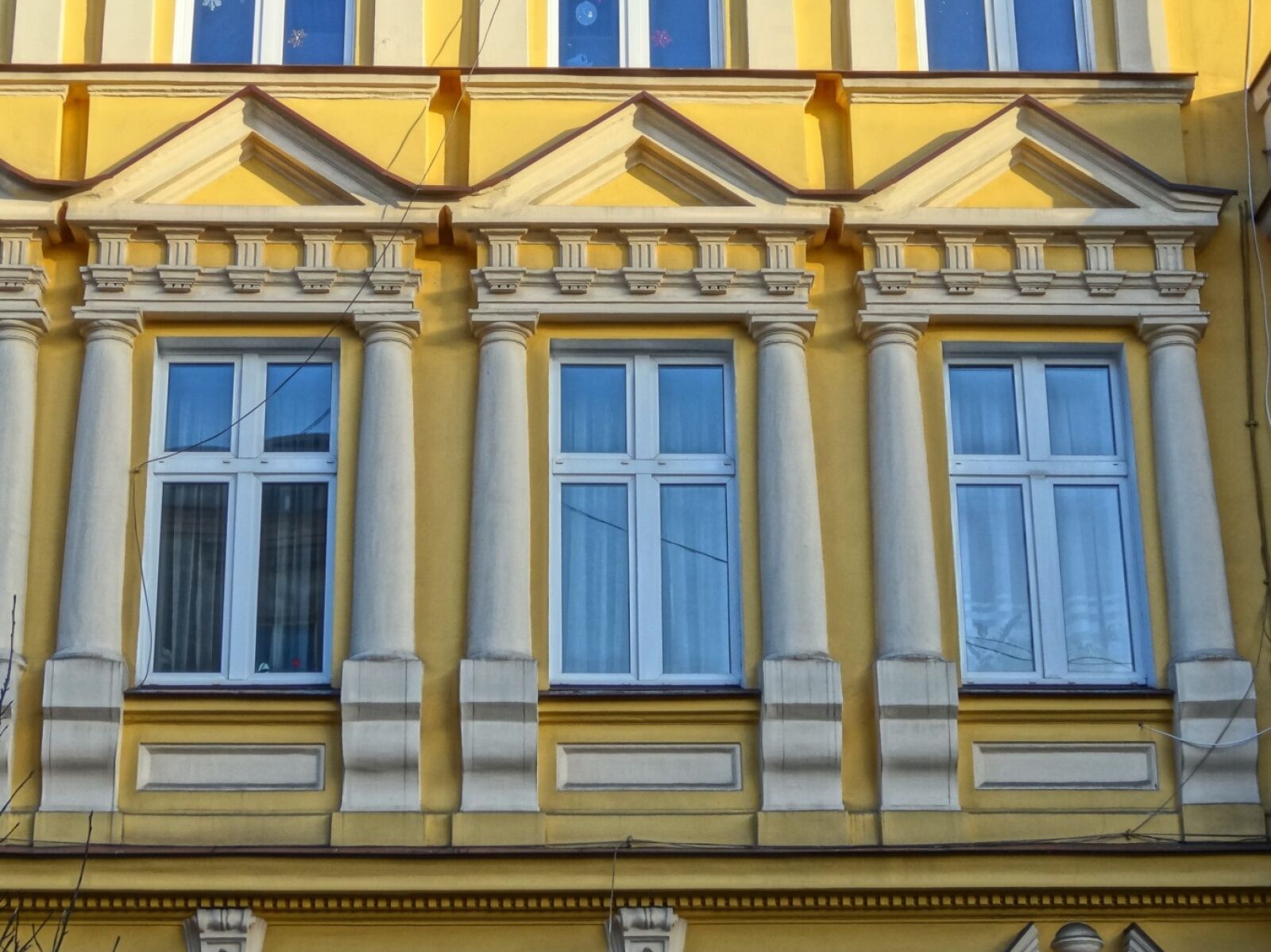Sony Cyber-shot DSC-HX20V sample photo. Bydgoszcz, facade, windows photography