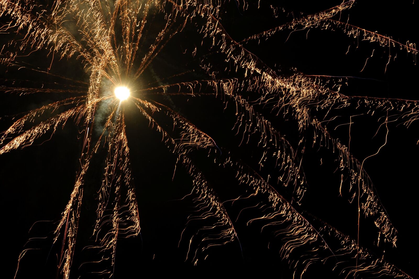 Nikon D700 sample photo. Fireworks, light, heaven photography