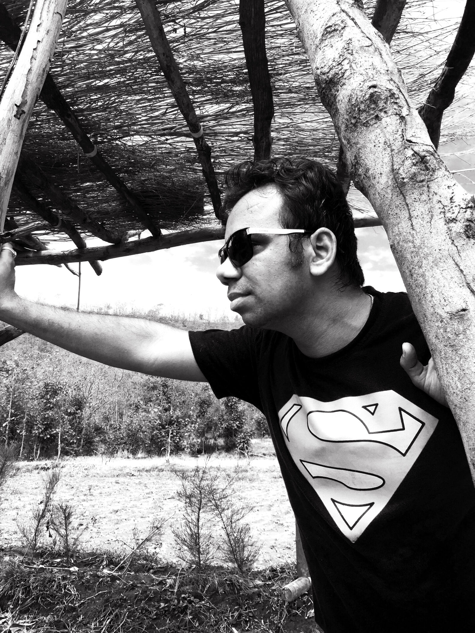 iPhone 6 back camera 4.15mm f/2.2 sample photo. Artist photography