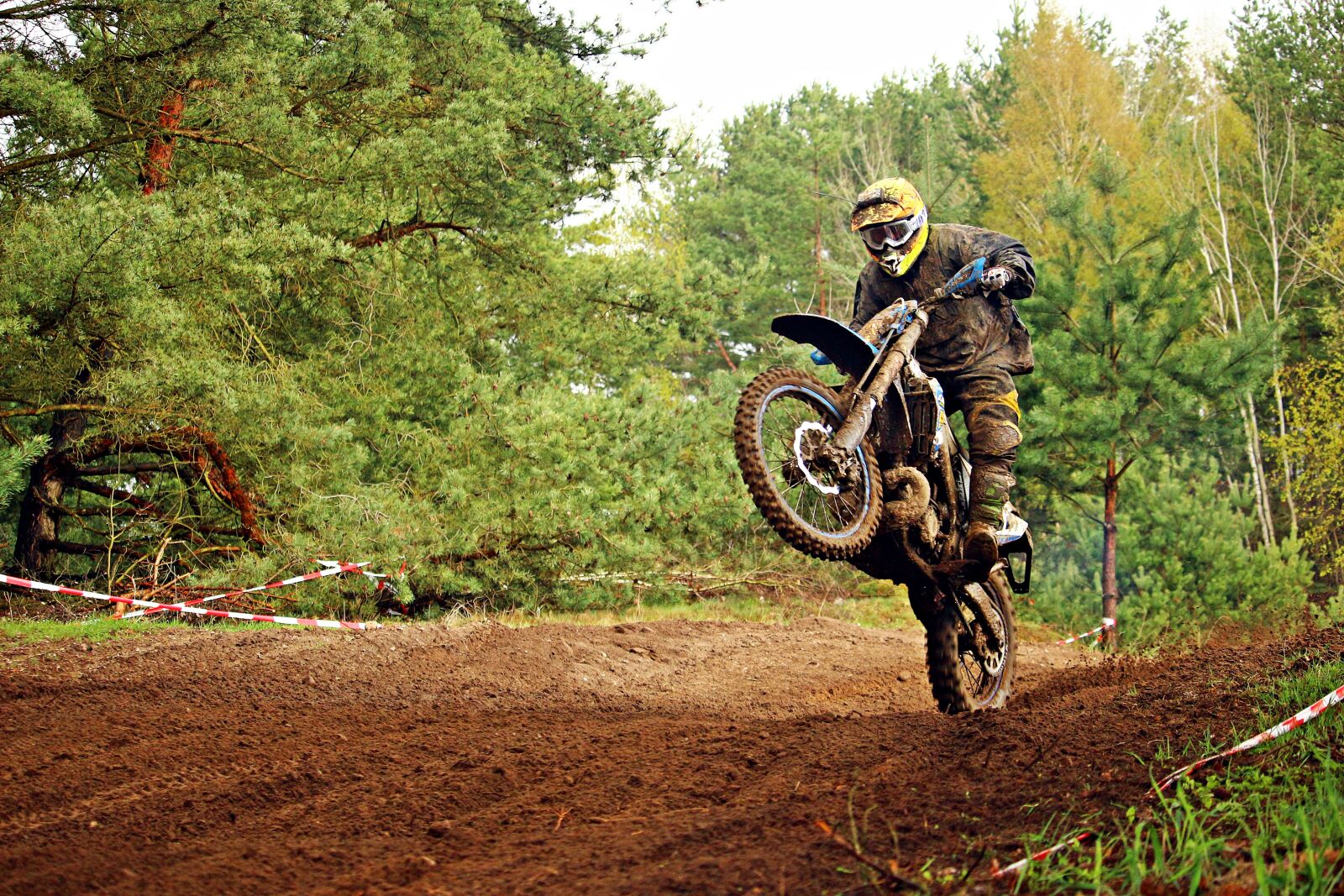Canon EOS 100D (EOS Rebel SL1 / EOS Kiss X7) sample photo. Motocross, enduro, dirtbike photography