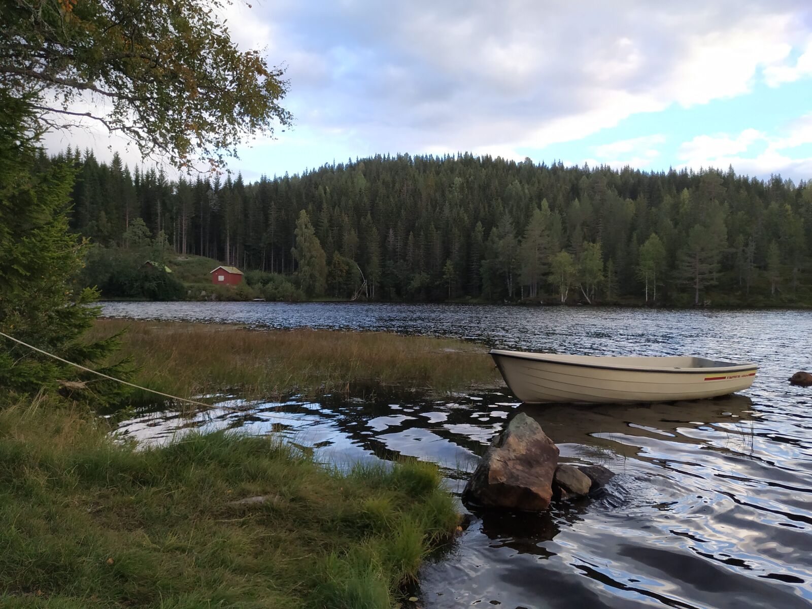 Xiaomi Mi A2 sample photo. Norway, boat, lake photography