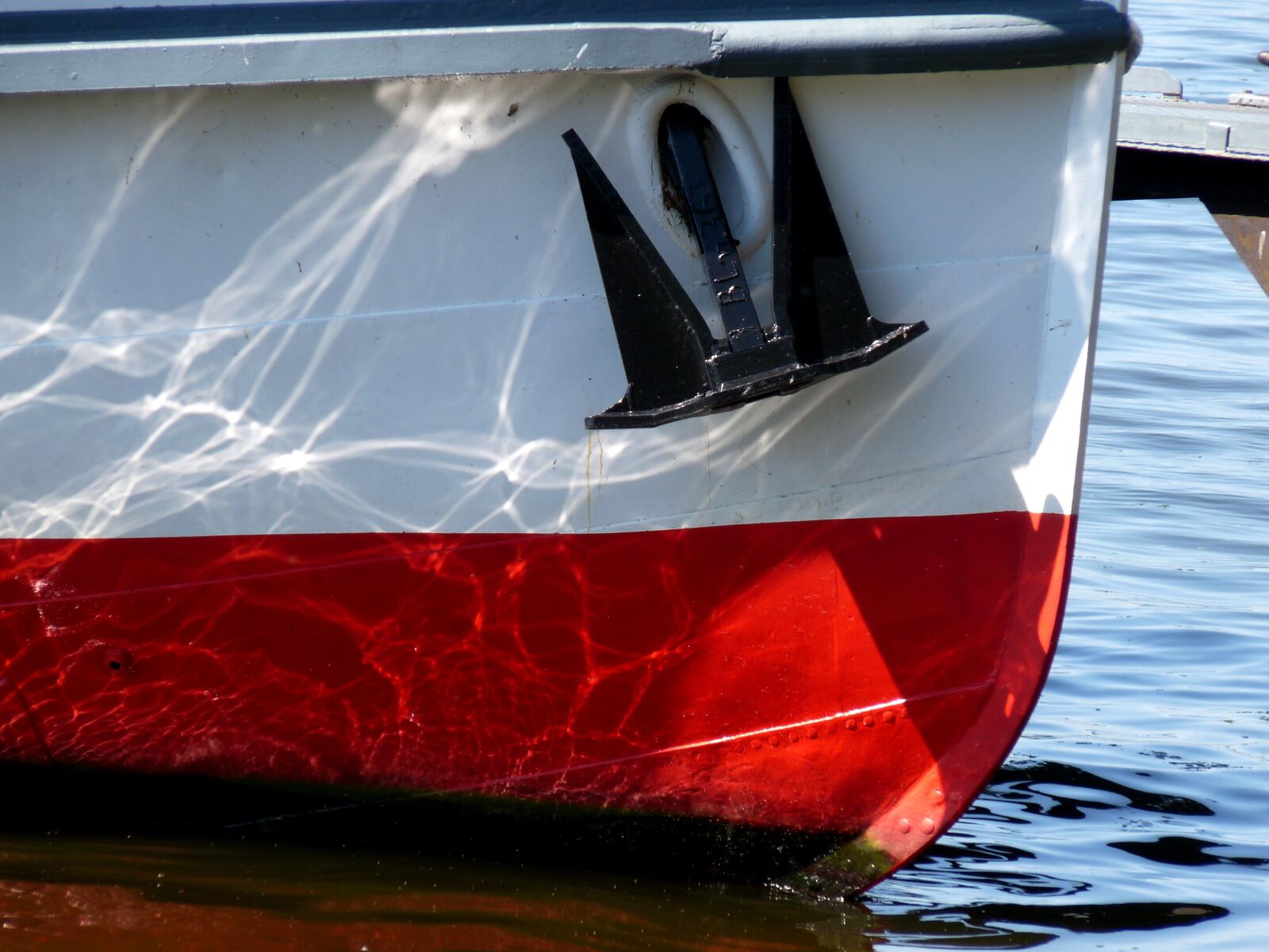 Panasonic Lumix DMC-FZ28 sample photo. Ship, passenger ship, maritime photography