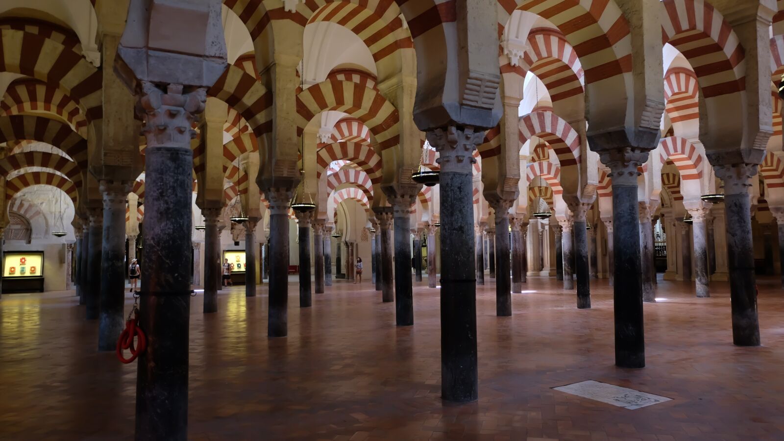 Fujifilm XC 16-50mm F3.5-5.6 OIS II sample photo. Mezquita-catedral of c rdoba photography