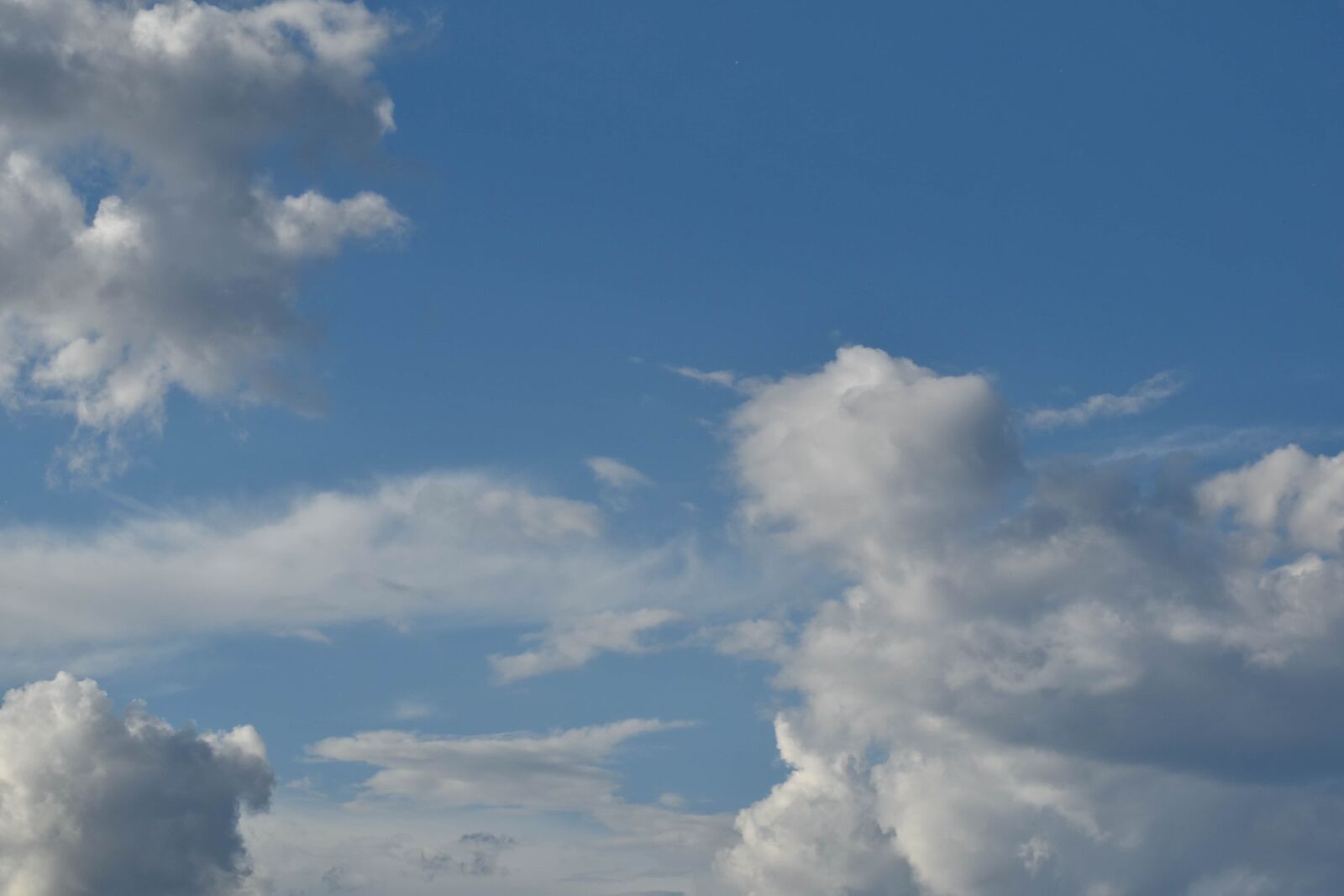 Nikon D5500 sample photo. Climate, cloudiness, daylight, moisture photography