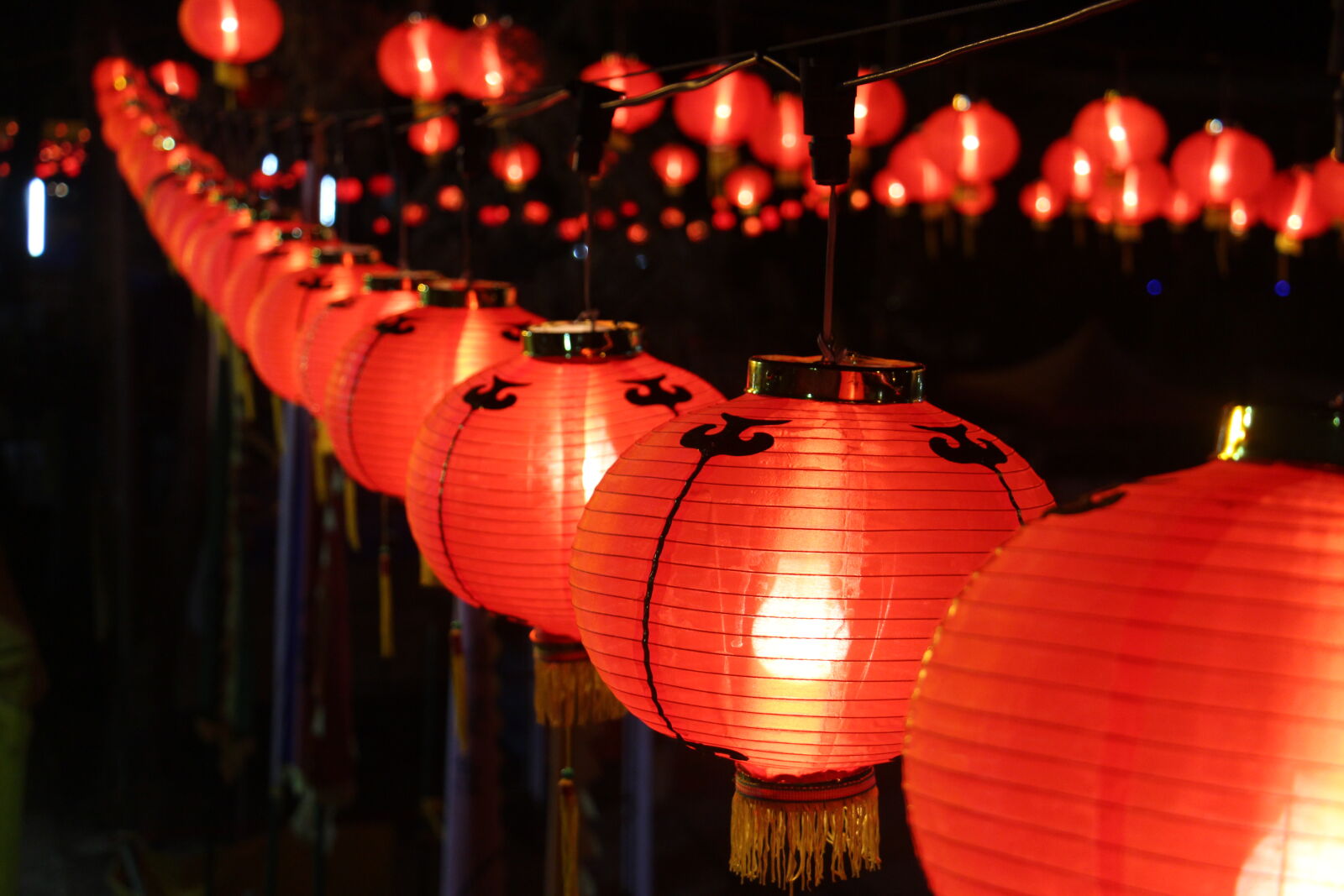 Canon EOS 700D (EOS Rebel T5i / EOS Kiss X7i) sample photo. Lanterns, lights photography