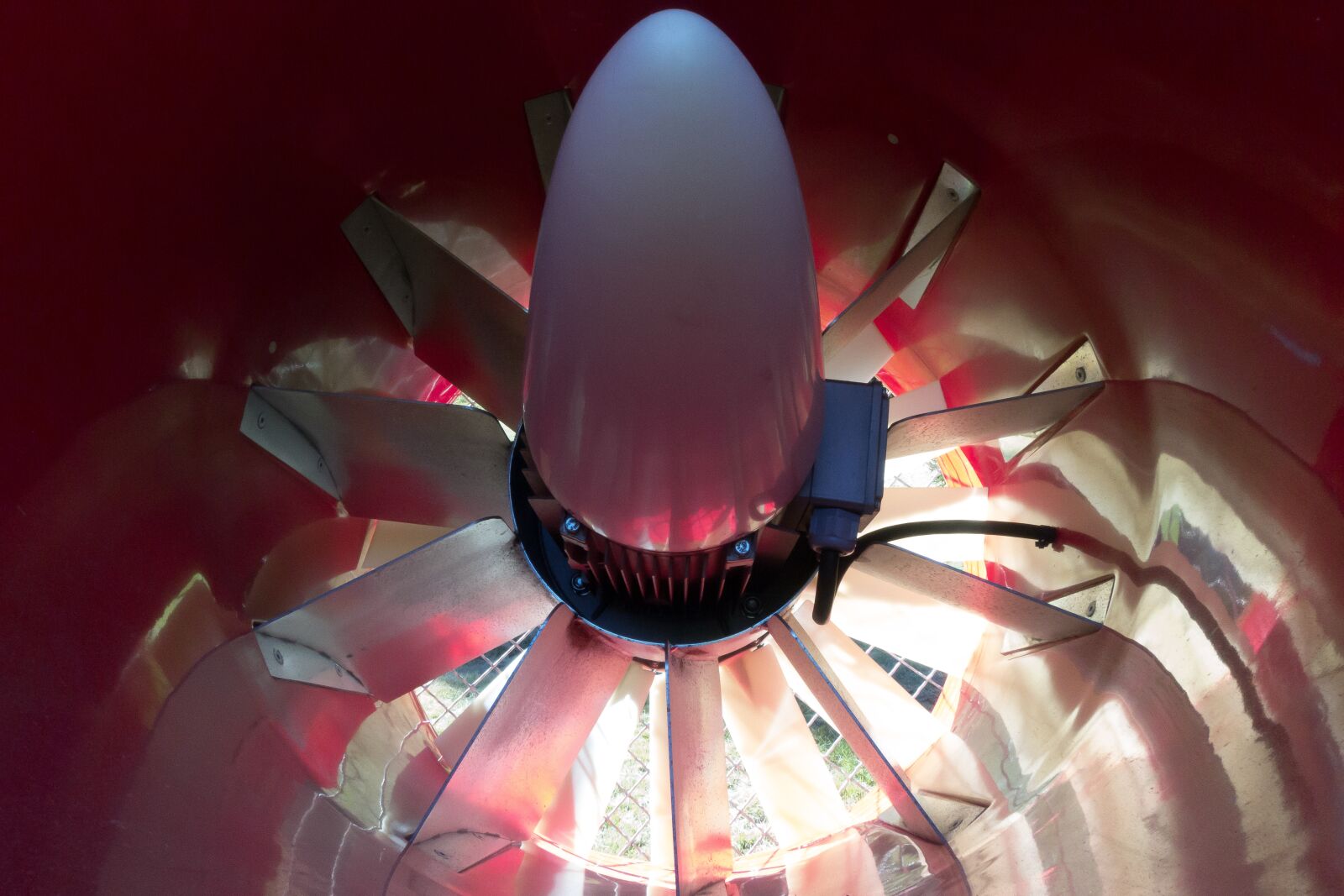 Sony Cyber-shot DSC-RX100 III sample photo. Snow cannon, turbine, propeller photography