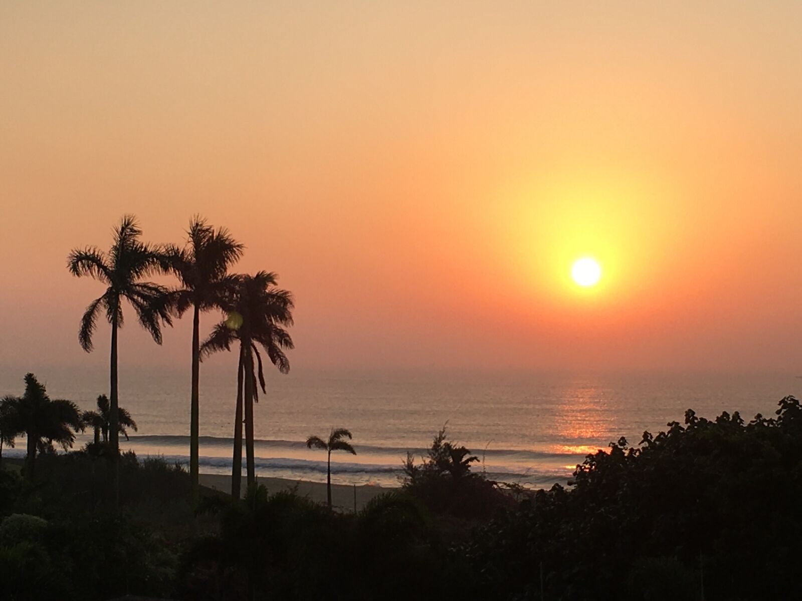 Apple iPhone 6s sample photo. Landscape, sunrise, nature photography