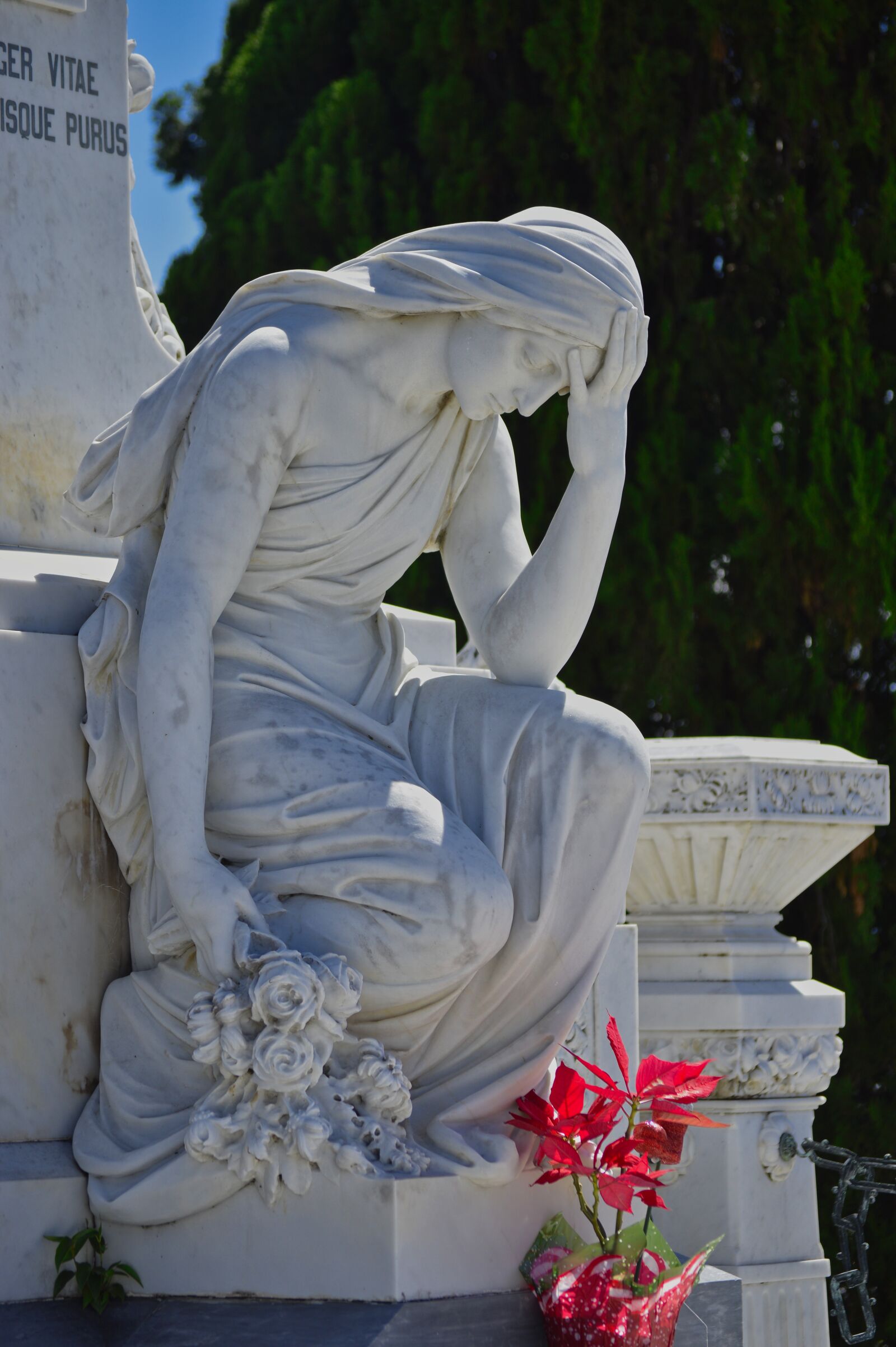 Nikon D3200 sample photo. Costa rica, cemetery, sculpture photography