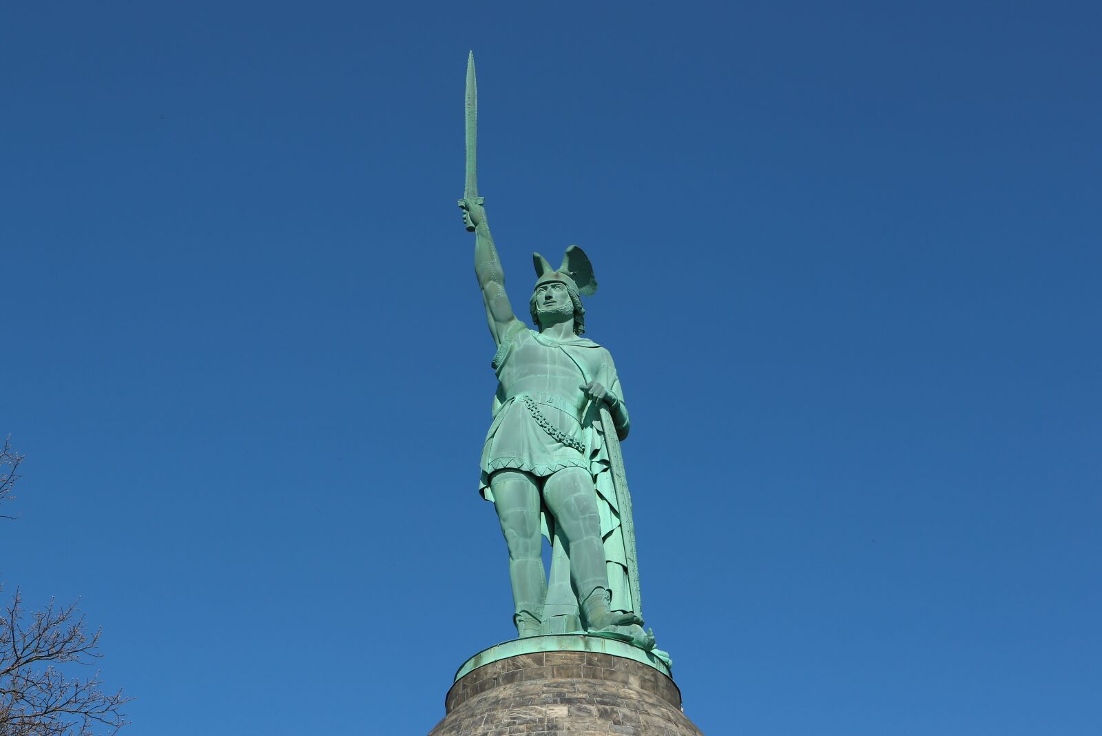 Canon EOS M10 sample photo. Detmold, monument, hermann memorial photography