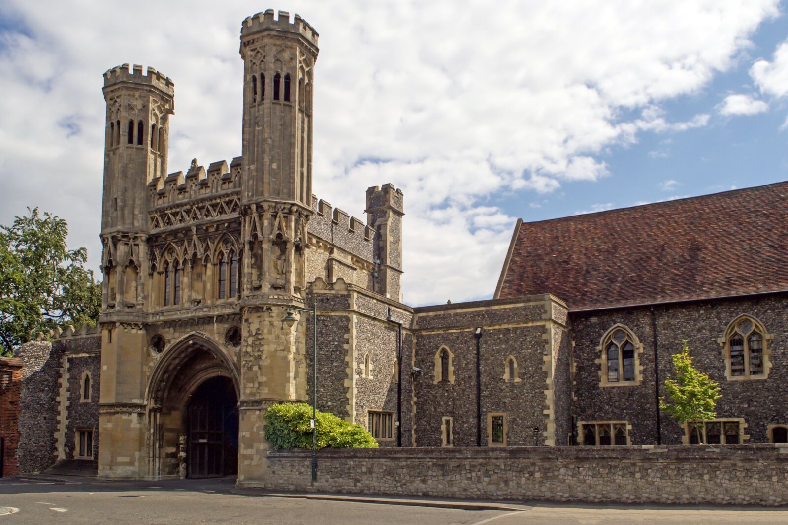 Olympus OM-D E-M10 sample photo. St augustine's abbey, monastery photography