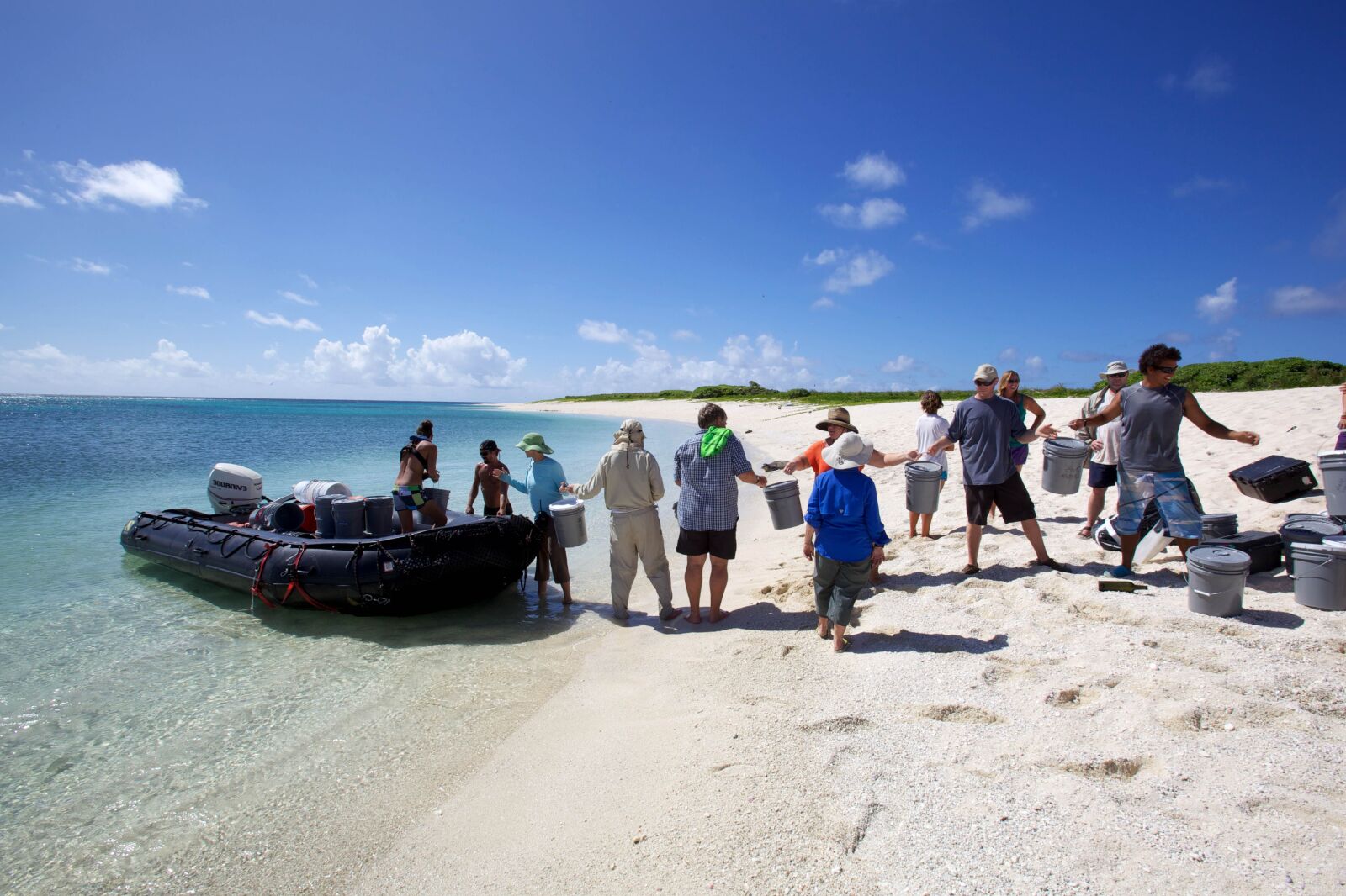 Canon EOS 5D Mark II sample photo. Expedition, group, people, boat photography
