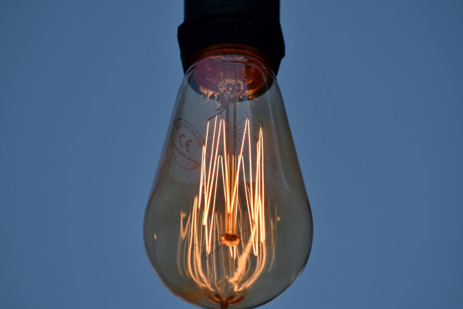 Nikon D5500 sample photo. Light bulb, bright, cloud photography