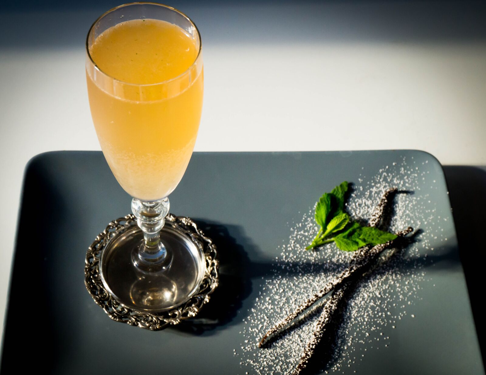 Sony Alpha a5000 (ILCE 5000) sample photo. Cocktail, drink, alcohol photography