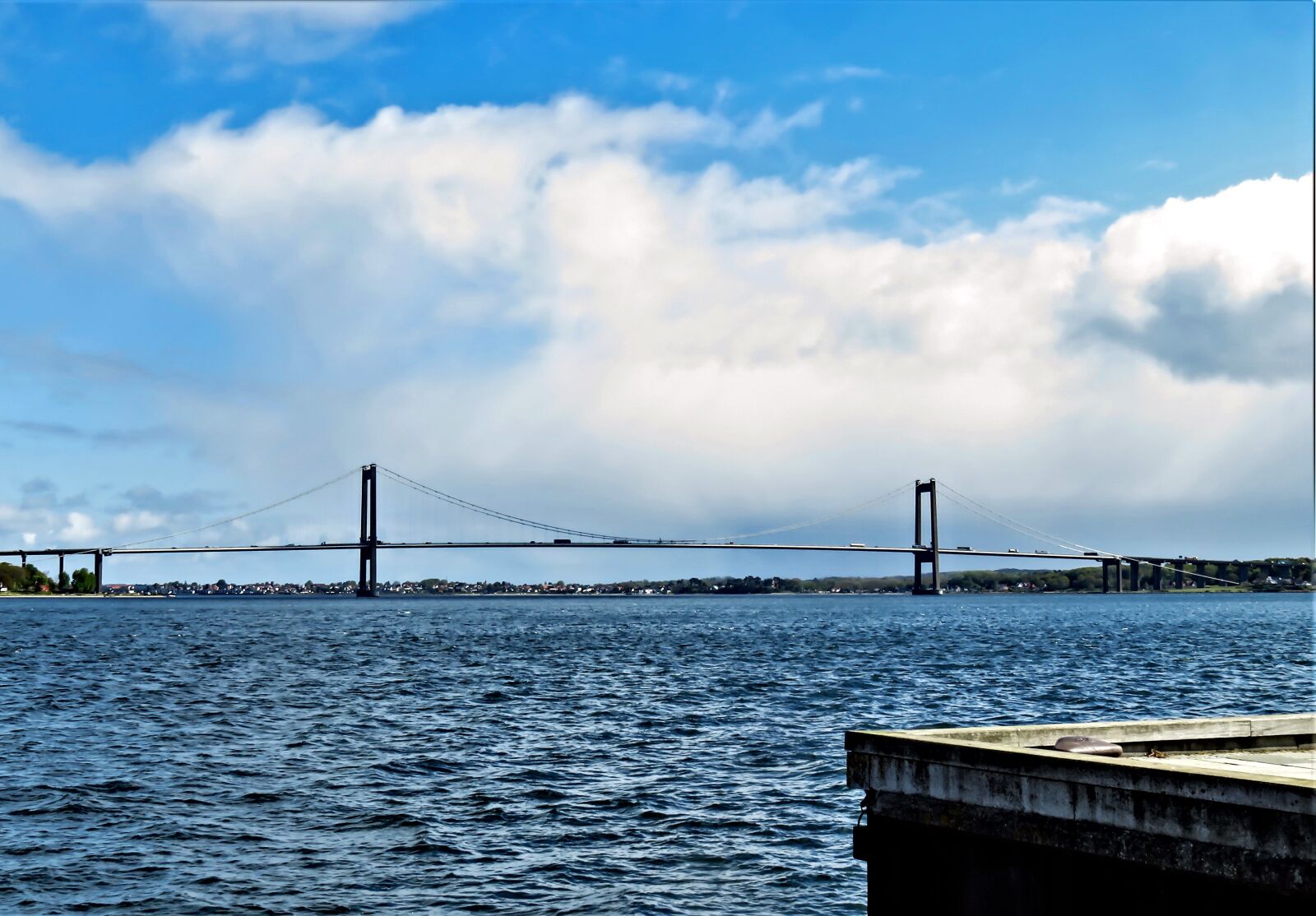 Canon PowerShot SX710 HS sample photo. Bridge, building, architecture photography