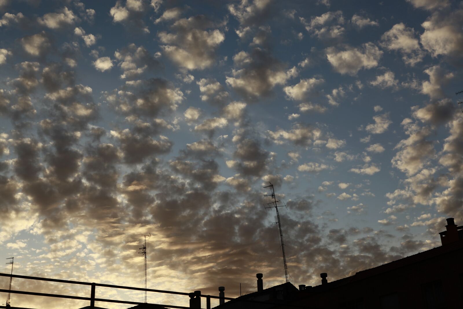 Canon EOS 5D Mark II + Canon EF 24-70mm F2.8L USM sample photo. Sky, clouds, climate photography