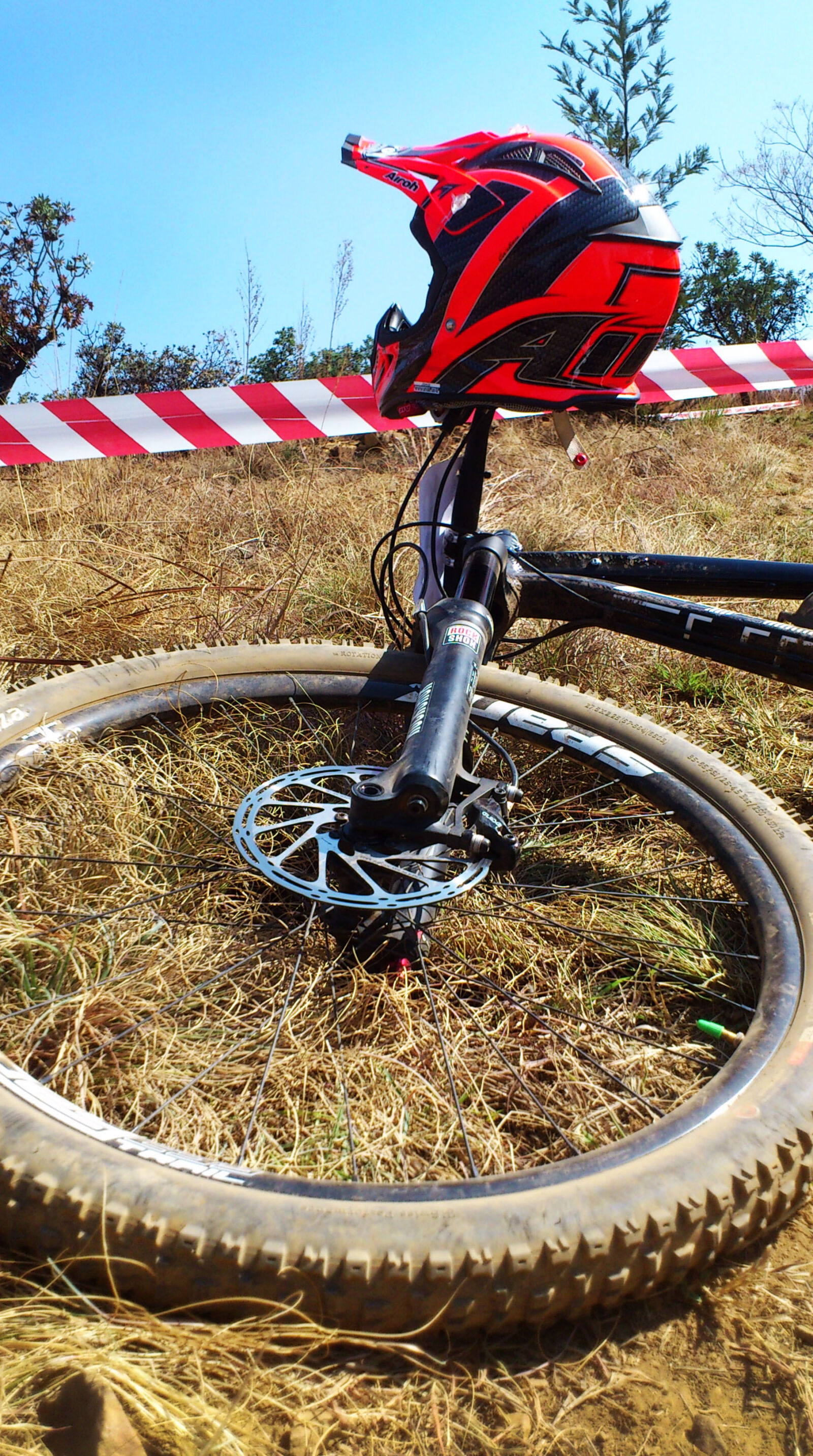 Sony Ericsson Xperia Neo sample photo. Bicycle, downhill, enduro, extreme photography