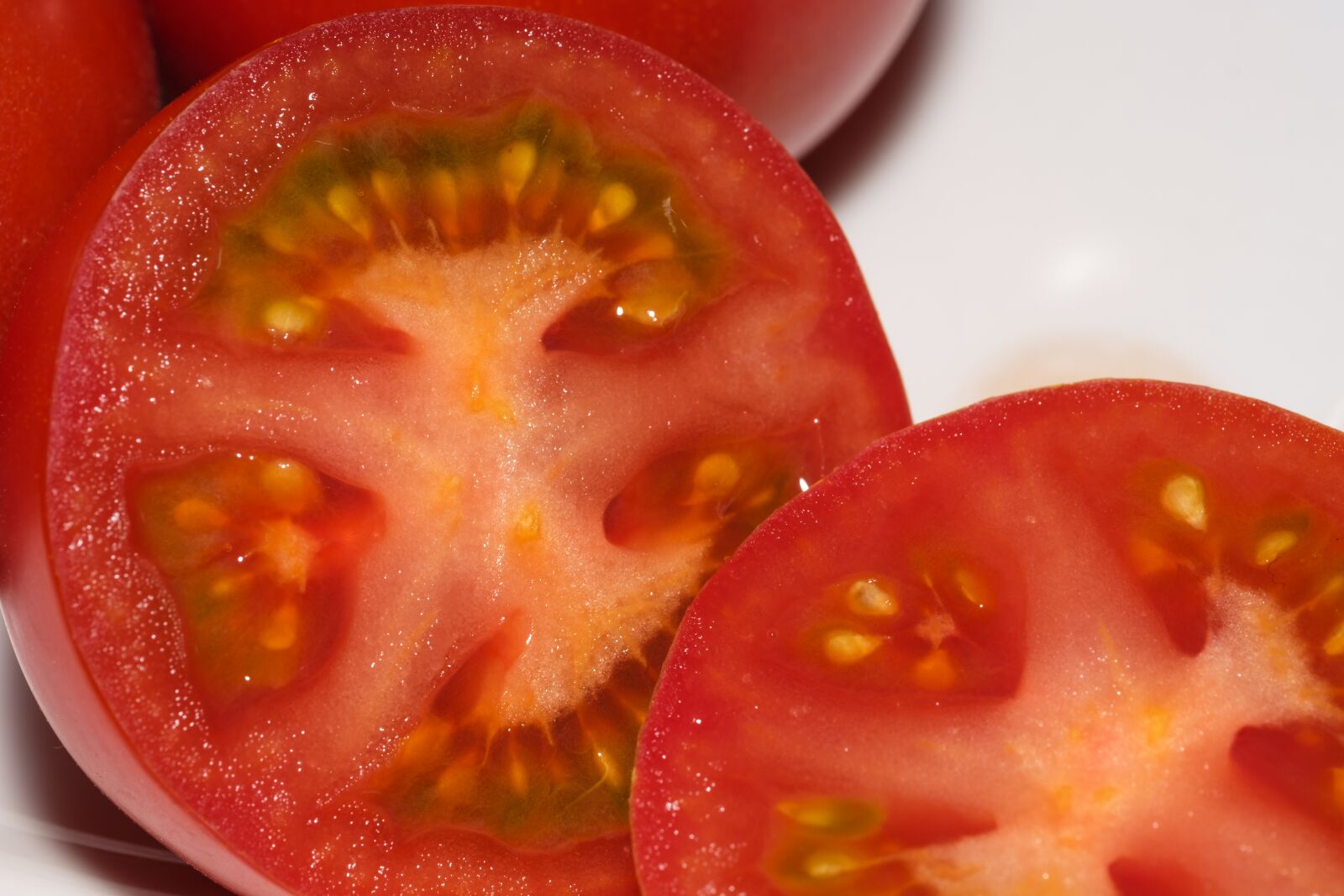 Fujifilm X-T2 + Fujifilm XF 80mm F2.8 R LM OIS WR Macro sample photo. Tomato, vegetables, salad photography