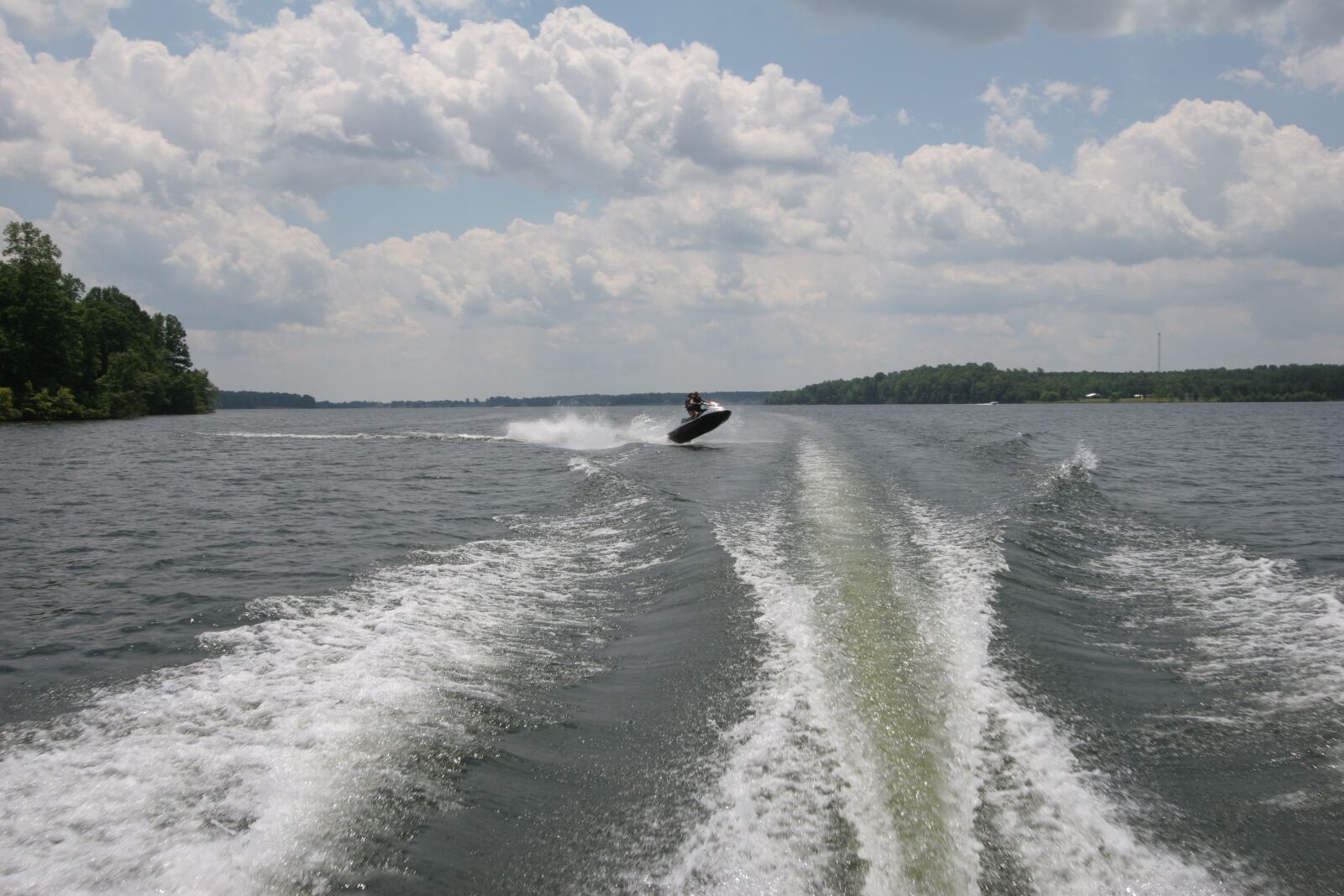 Canon EOS 20D sample photo. Wake, waves, jetski photography