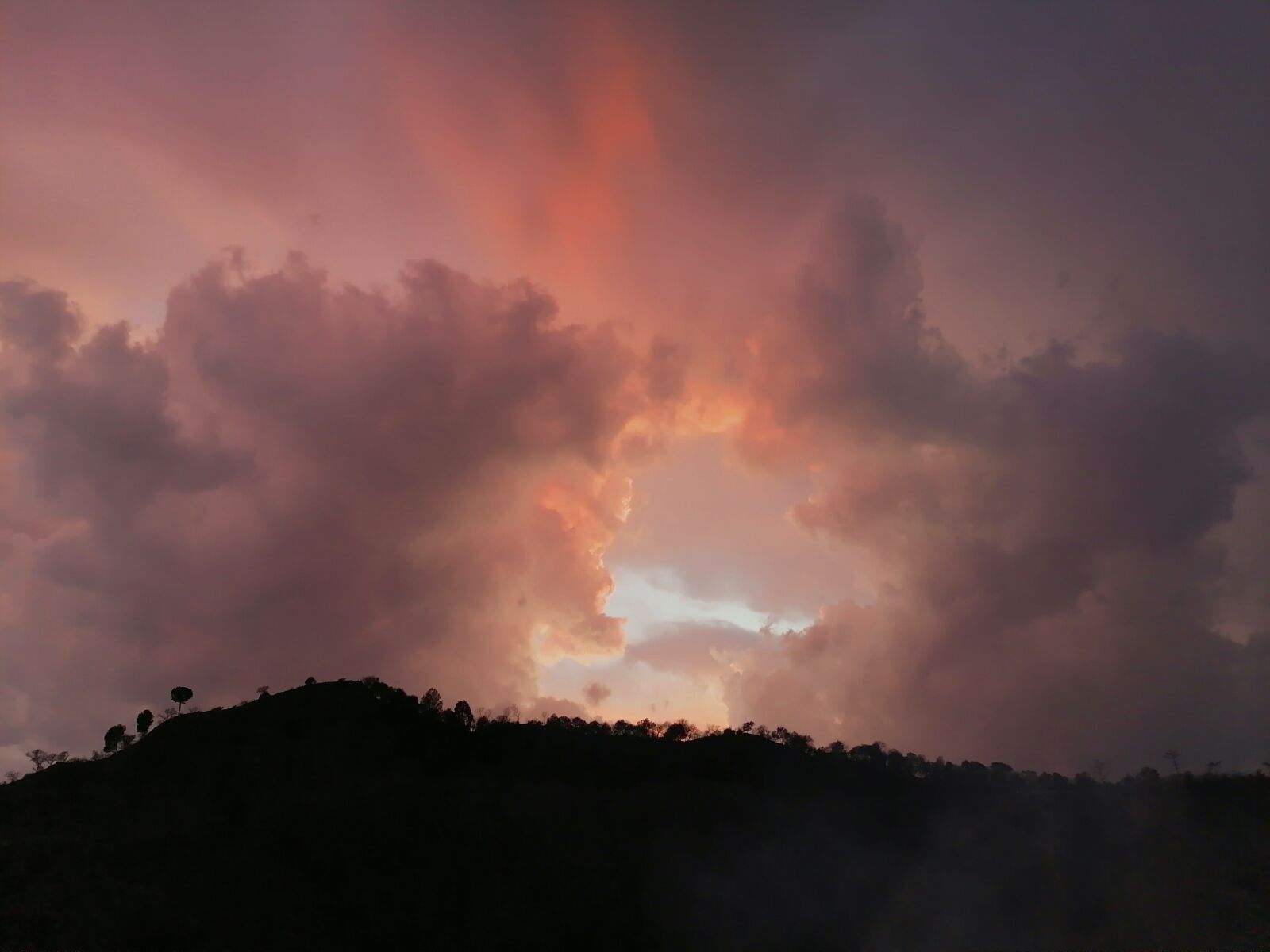 HUAWEI STK-L21 sample photo. Sunset, mountain, silhouette photography