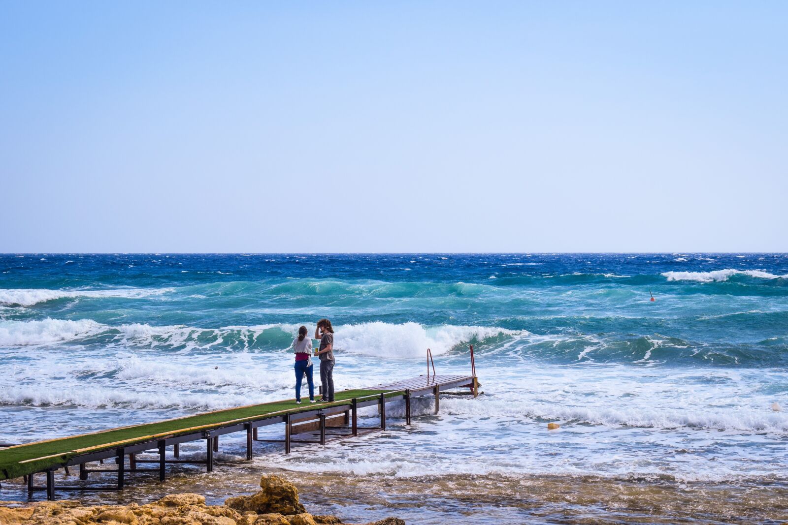 Nikon D3300 sample photo. Waves, pier, coast photography