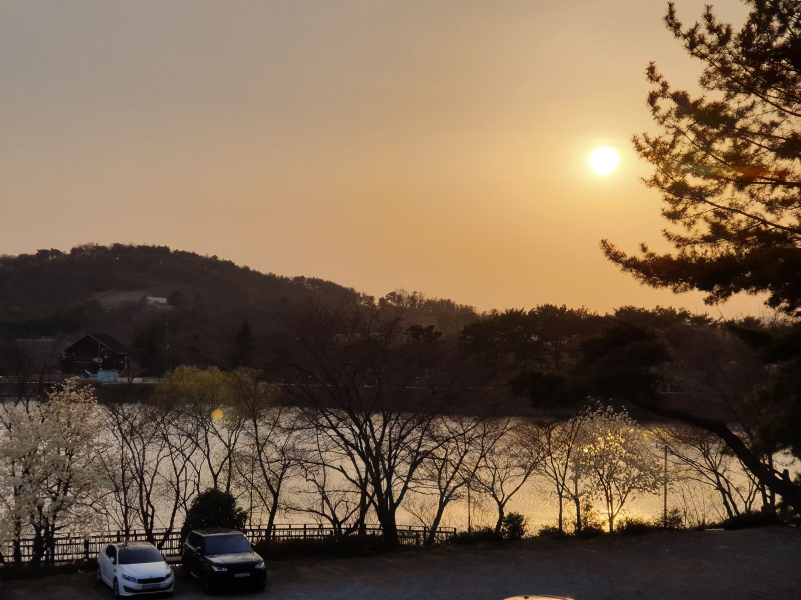 Samsung Galaxy S9+ sample photo. Glow, sky, landscape photography