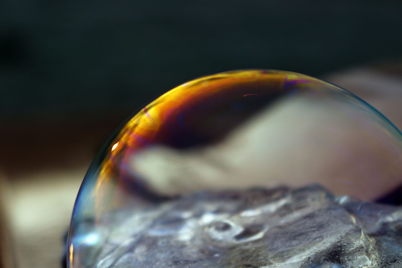 Canon EOS 100D (EOS Rebel SL1 / EOS Kiss X7) sample photo. Bubble, soap bubble, ice photography