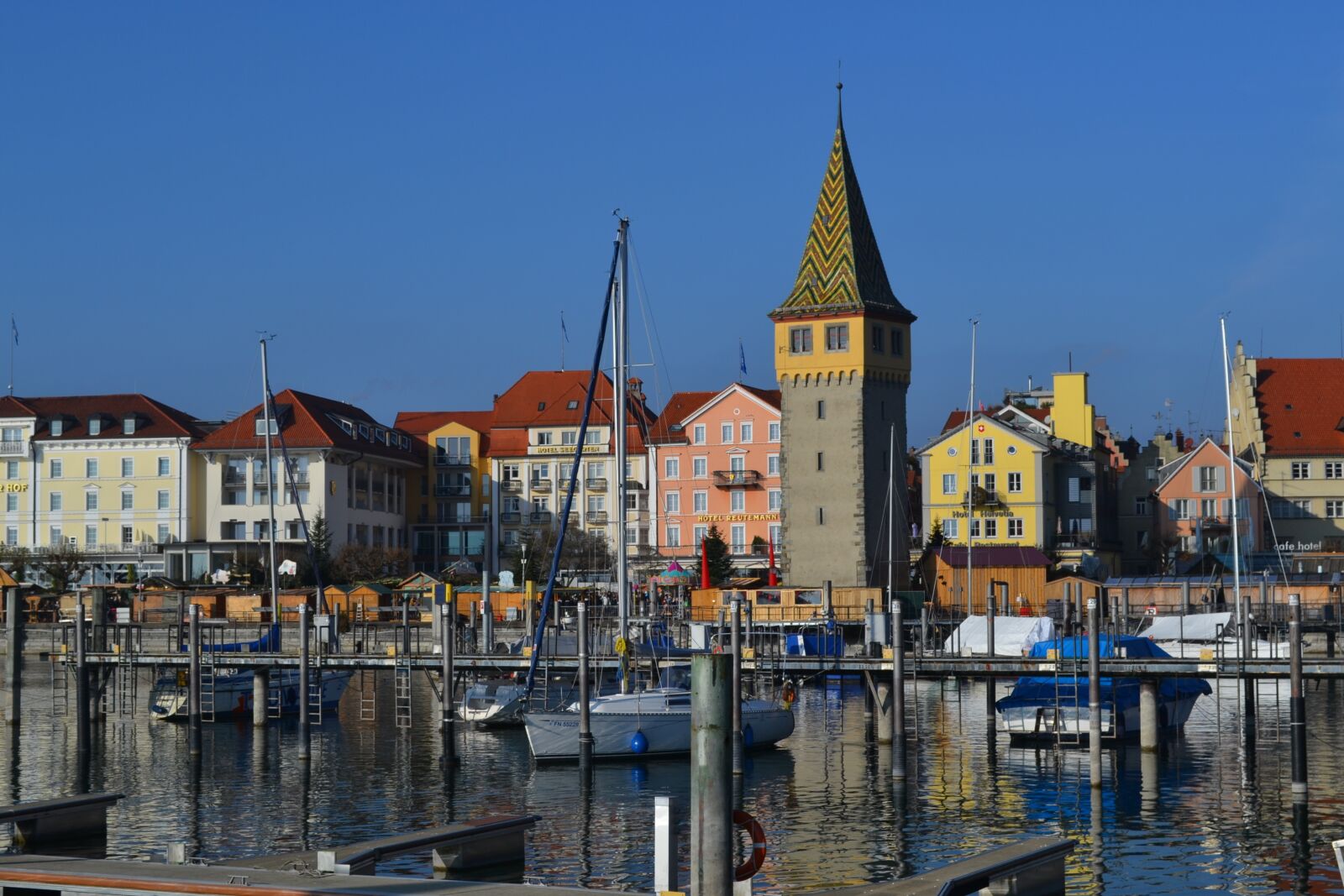 Nikon D3100 sample photo. Waters, city, river photography