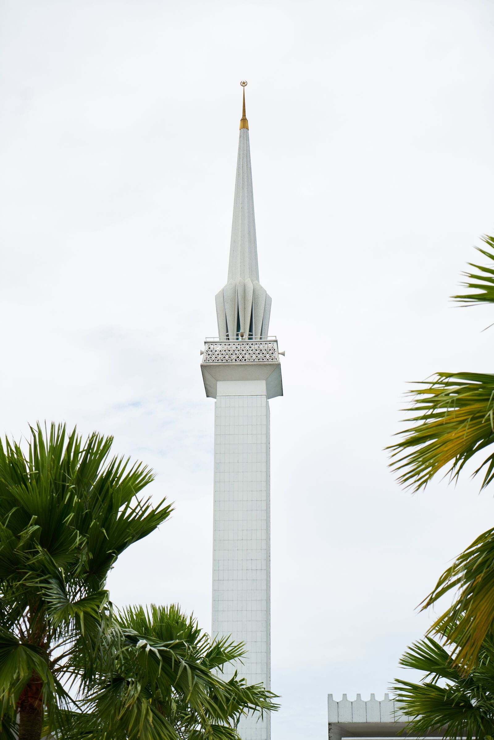 Sony a7R II sample photo. Architecture, sky, travel photography